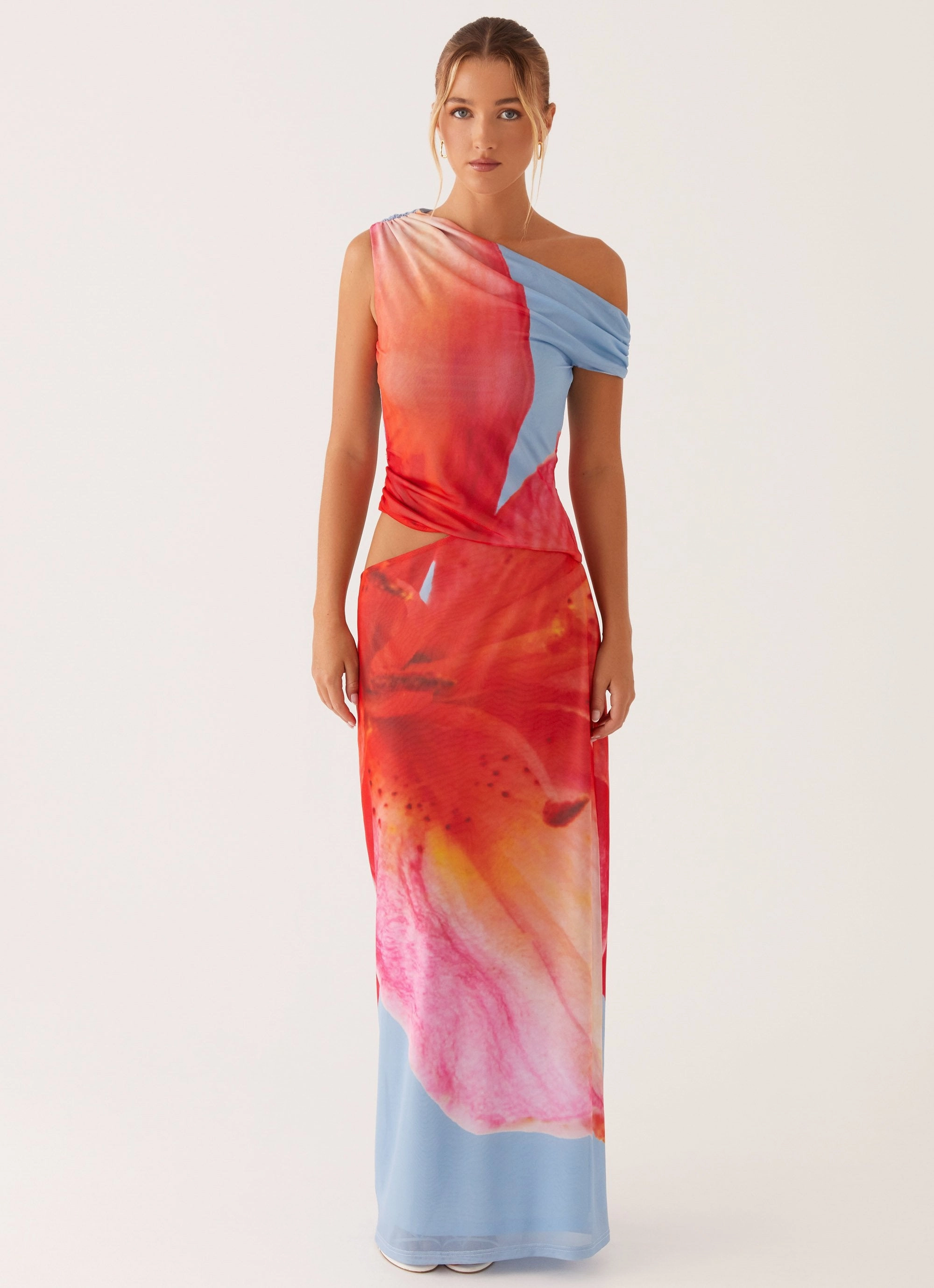 Santa Monica Maxi Dress - Blue Floral Playful Cut Festive Mood