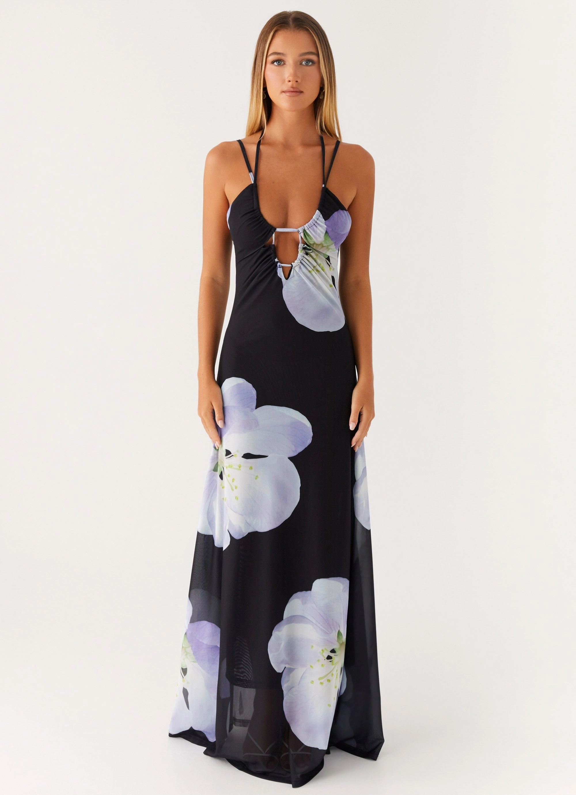 Enrika Maxi Dress - Flower Print Subtle Comfort