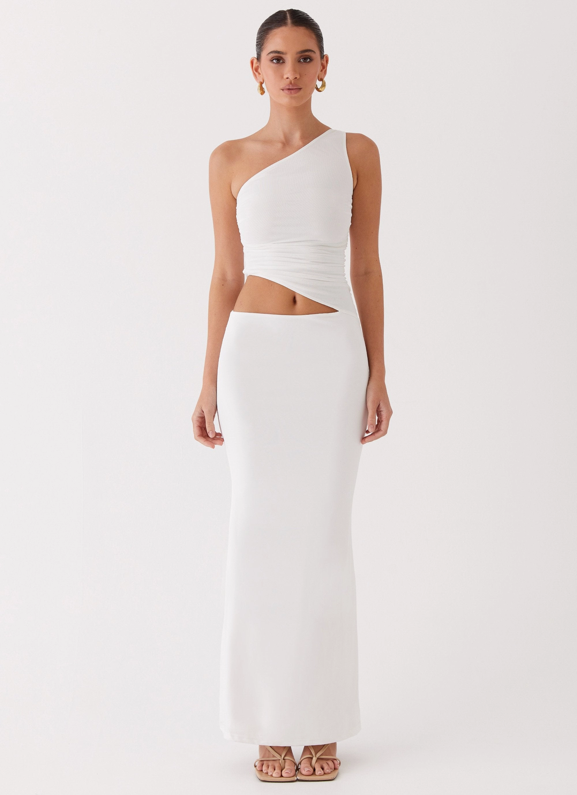 Wardrobe-Staple Seranella One Shoulder Maxi Dress - White