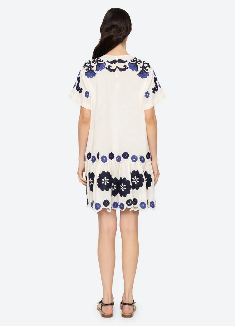 Soft Neutral Balanced Shape SEA NY Catrine Applique Dress