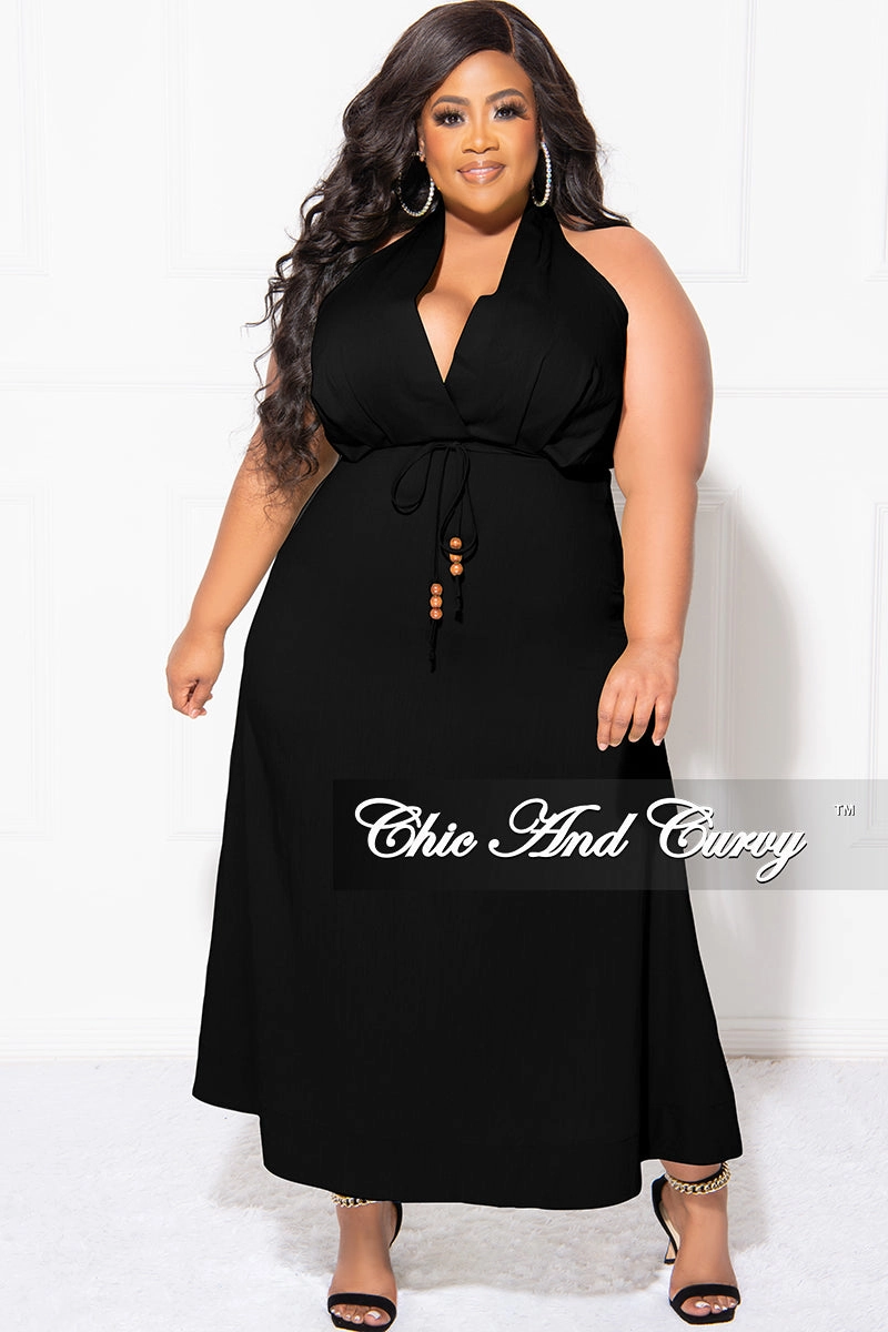 Final Sale Plus Size Halter V Neck Dress in Black Tailored Silhouette Quick Access Pockets