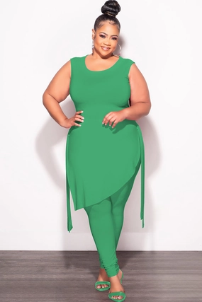 Final Sale Plus Size 2pc Sleeveless Top and Pants Set in Green Minimal Waist Thermal regulation
