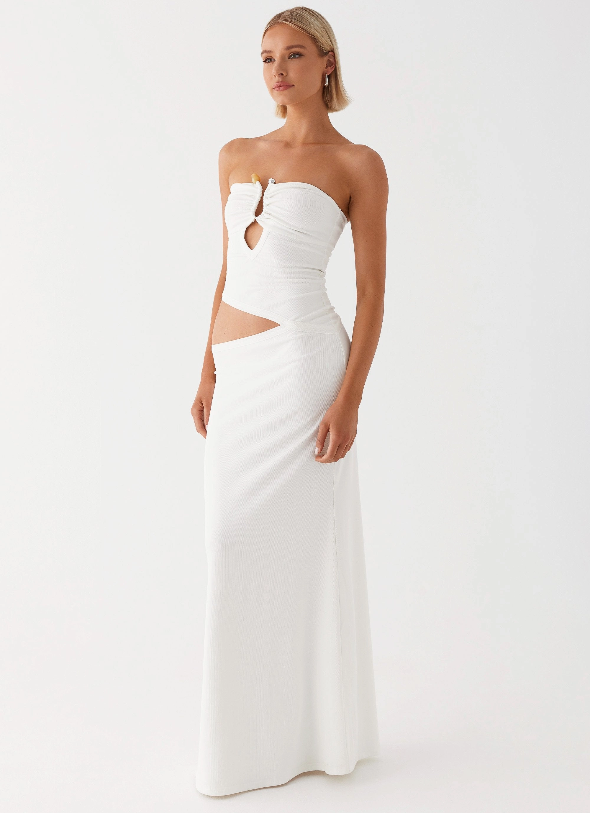 Wild Roses Maxi Dress - White Formal Setting