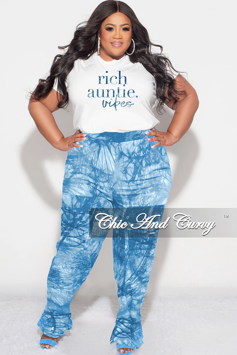 ReinforcedBeltLoops Final Sale Plus Size Sleeveless "Rich Auntie" Graphic Top in White & Blue Print