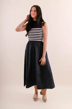 Fashion Mix Texture Style She's A Classic Maxi Dress-Navy