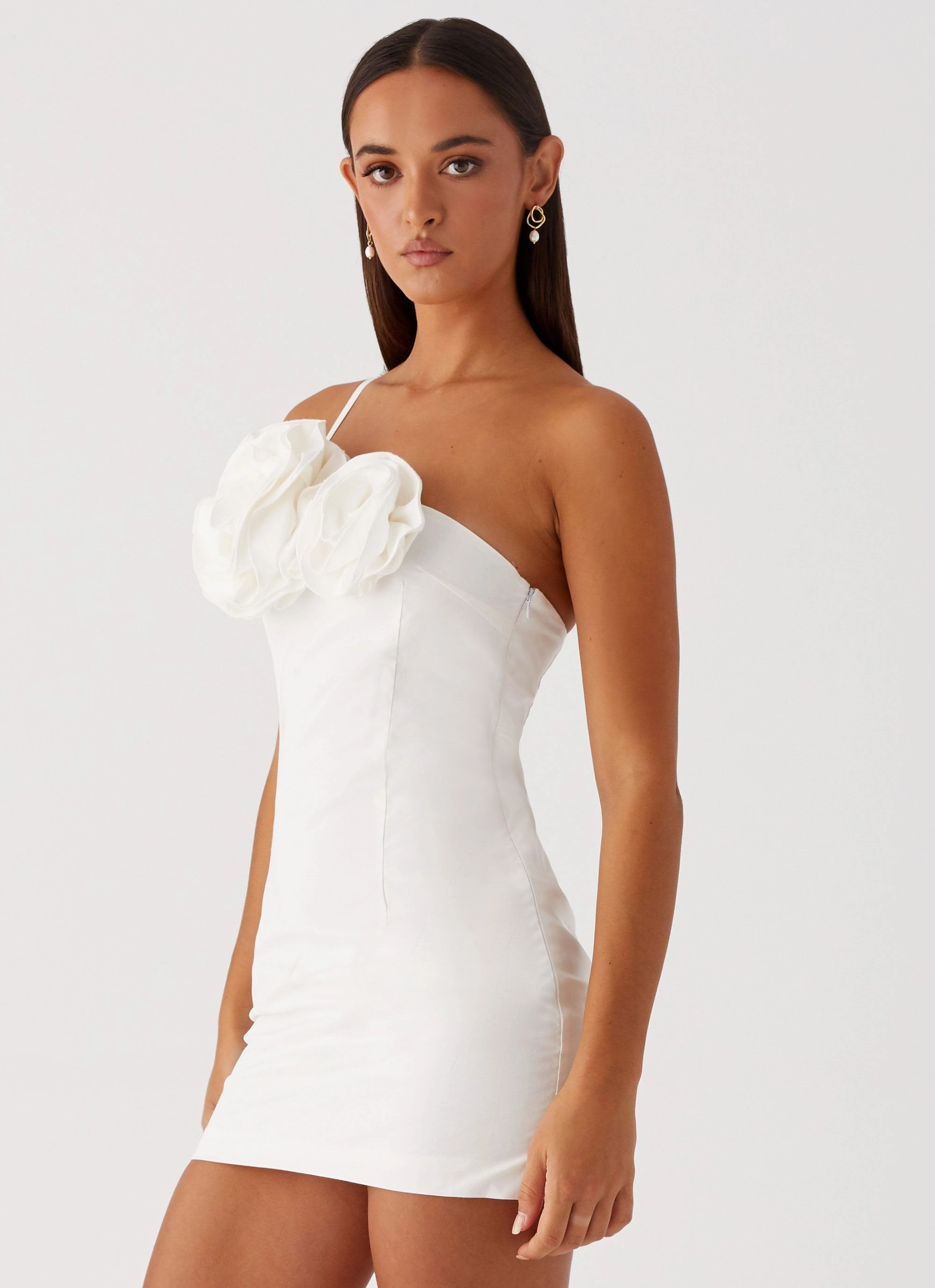 Elijah Mini Dress - Ivory Easy Look Golden Scene