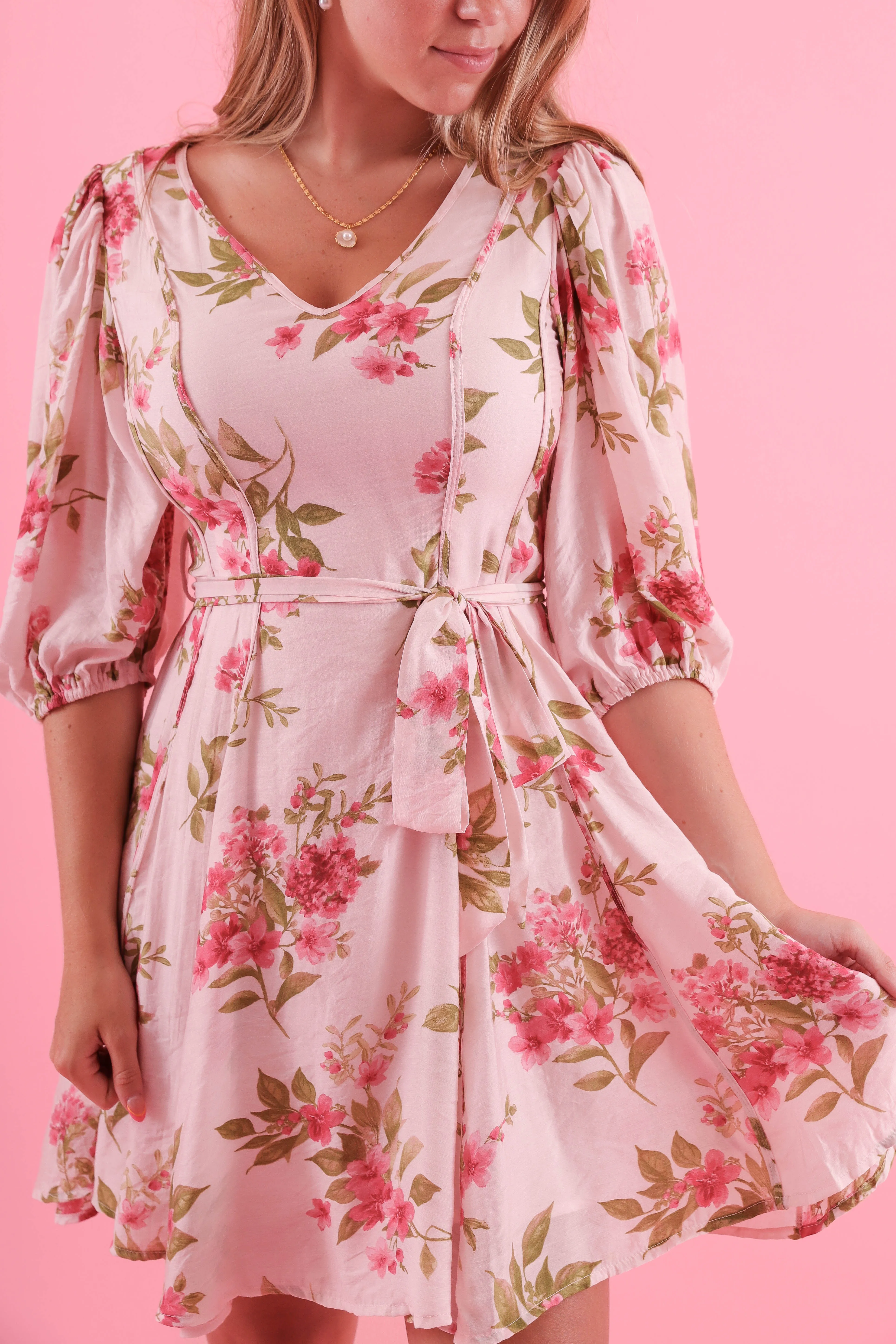 Comfortable fit Shimmer-Finish Show Me The Signs Dress