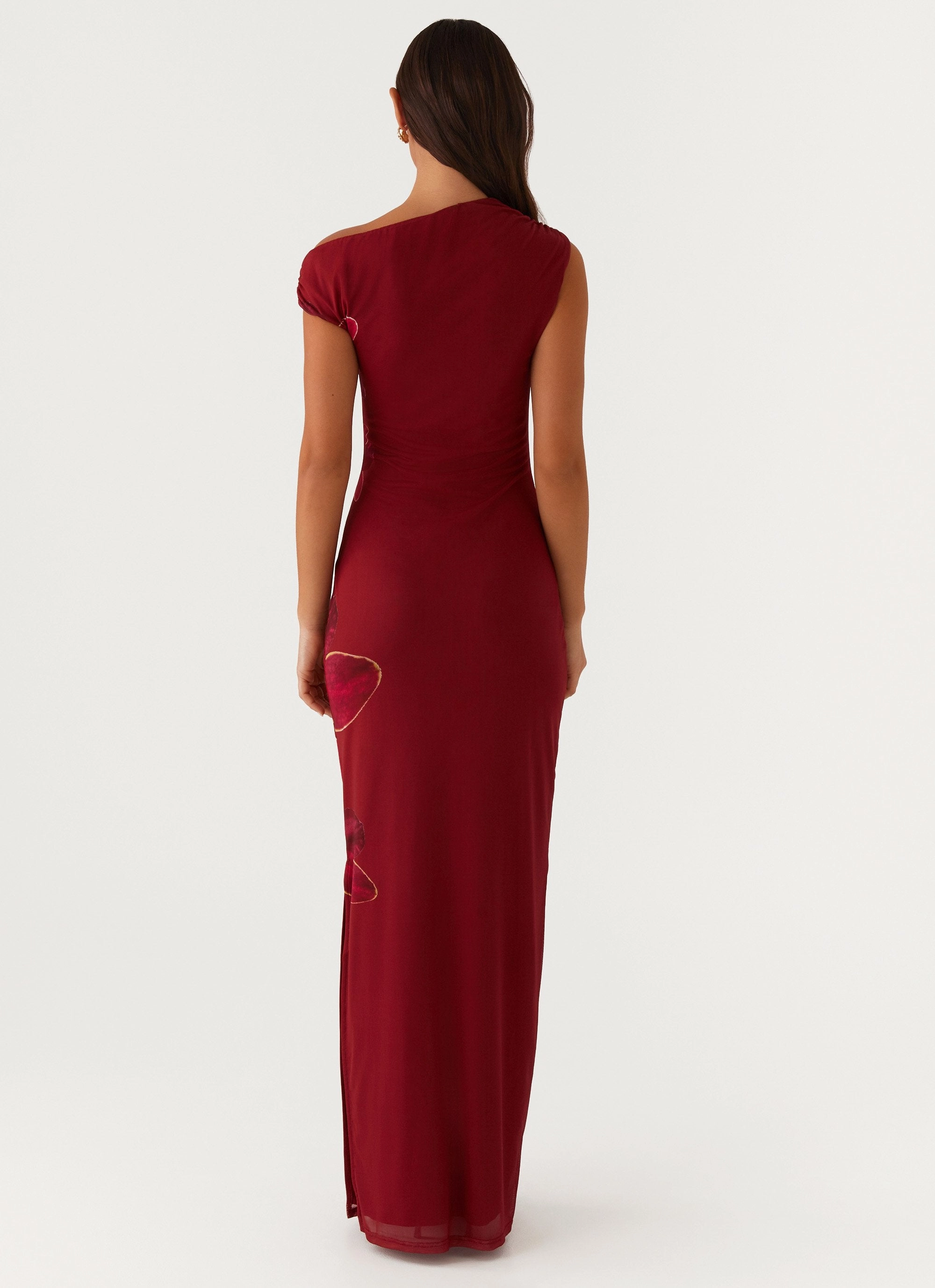 Showtime Maxi Dress - Maroon Smooth Tone Light Aesthetic