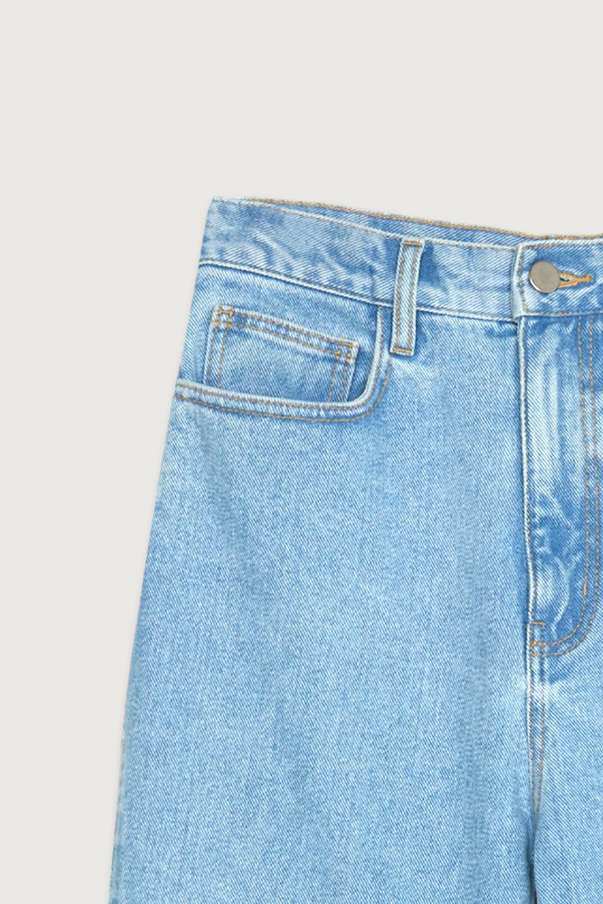 SIDE SLIT JEANS