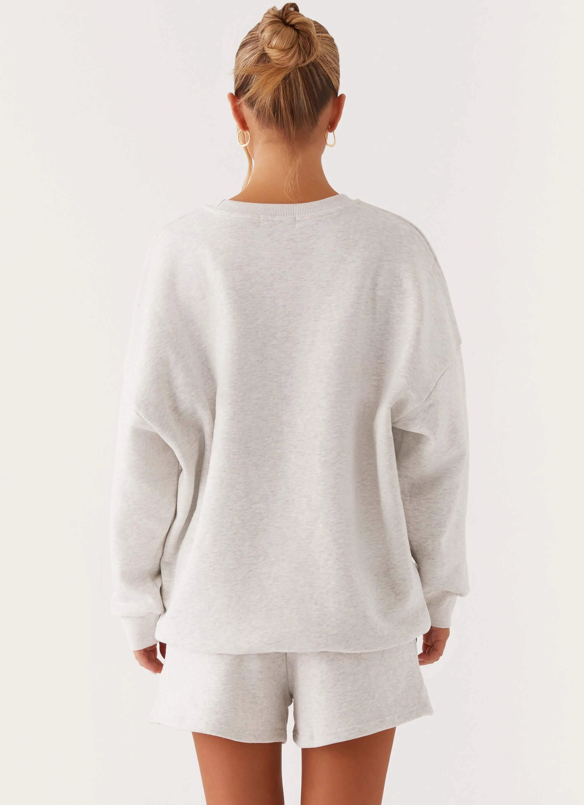 Signature Oversized Sweatshirt - Grey Long Sleeves