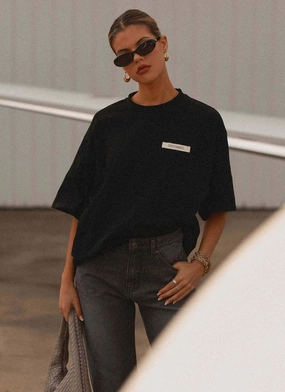 Convertible Neckline Signature Oversized Tee - Black