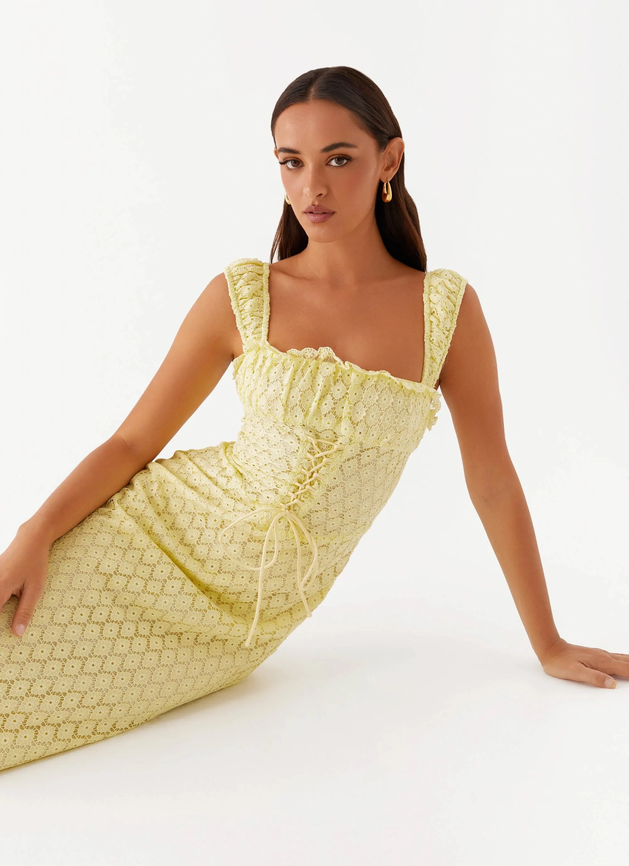 Keziah Tie Front Midi Dress - Lemon Bold colors Smart Pairing