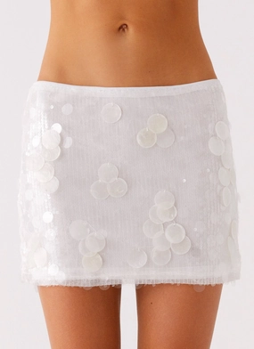 Modern Design Slim Fit Wear Salihah Sequin Shell Mini Skirt - White