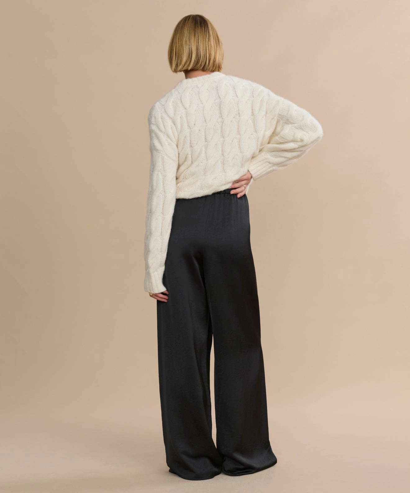 Perfect Comfort Fit Static free Demi Pant