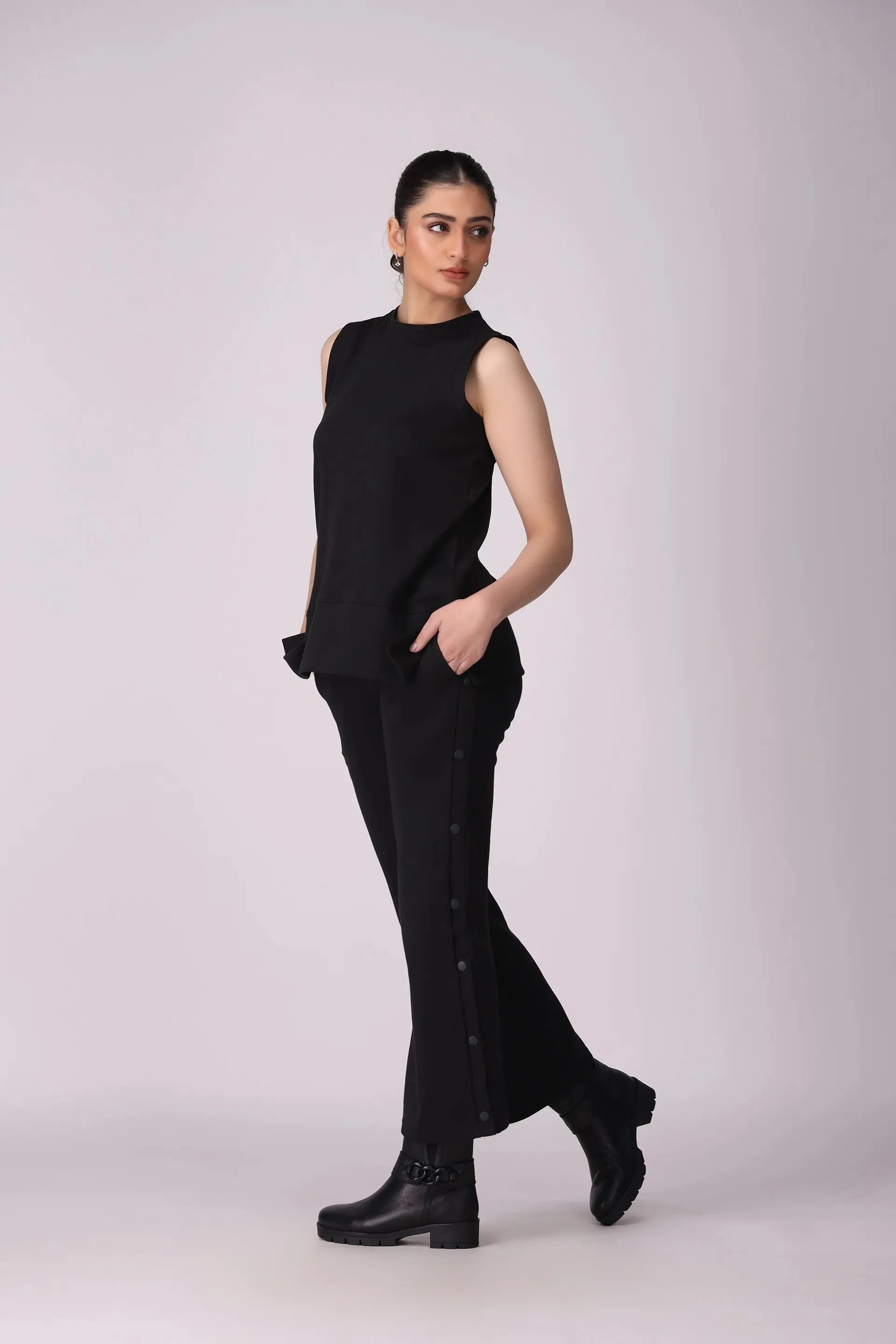 Sleeveless T-Shirt