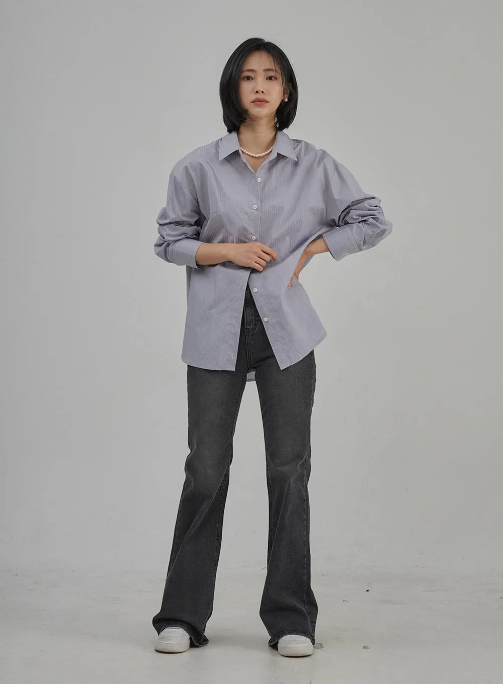 Slim Fit Bootcut Jeans OJ302