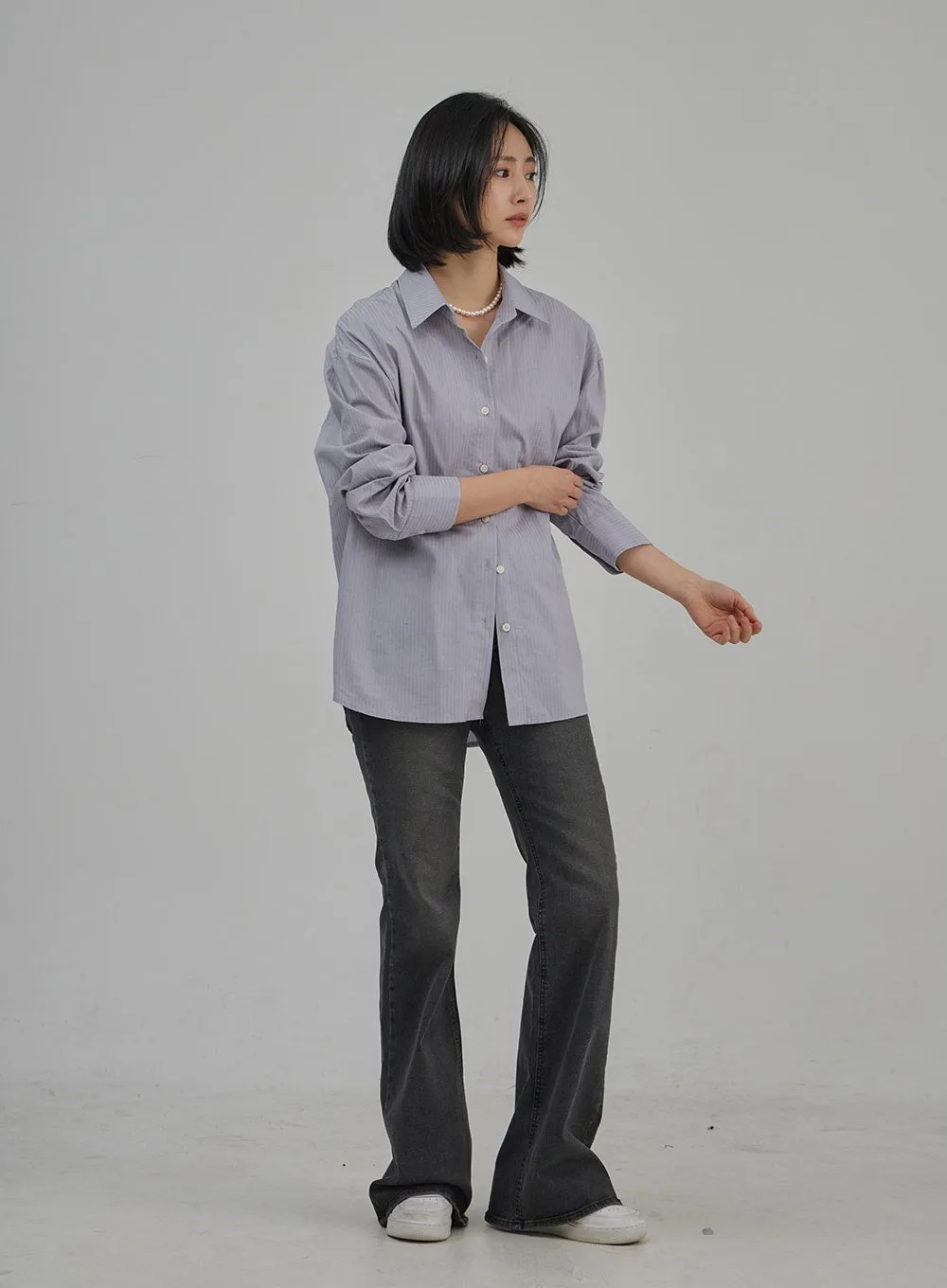 Slim Fit Bootcut Jeans OJ302