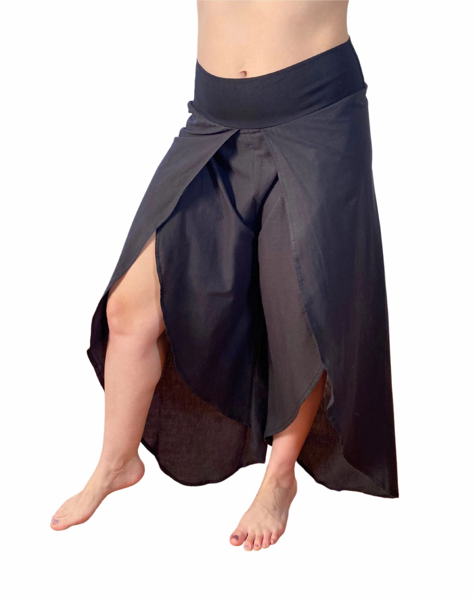 Lotus Pant Minimal Cut