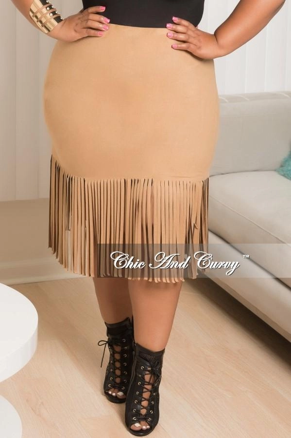 Final Sale Plus Size Faux Suede Fringe Skirt in Tan Low-rise style
