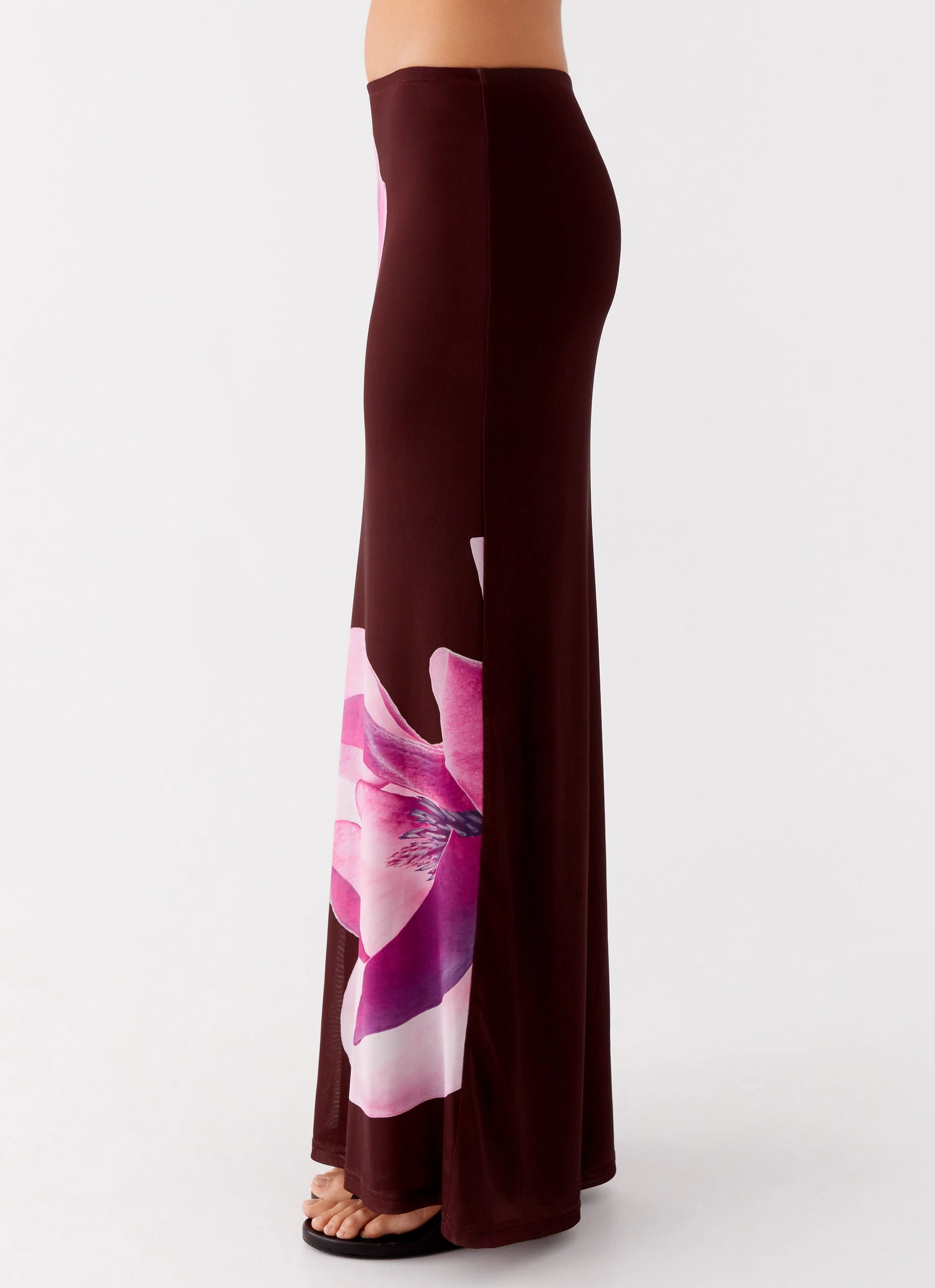 Alpha Maxi Skirt - Dark Chocolate Hygienic Inner Layer