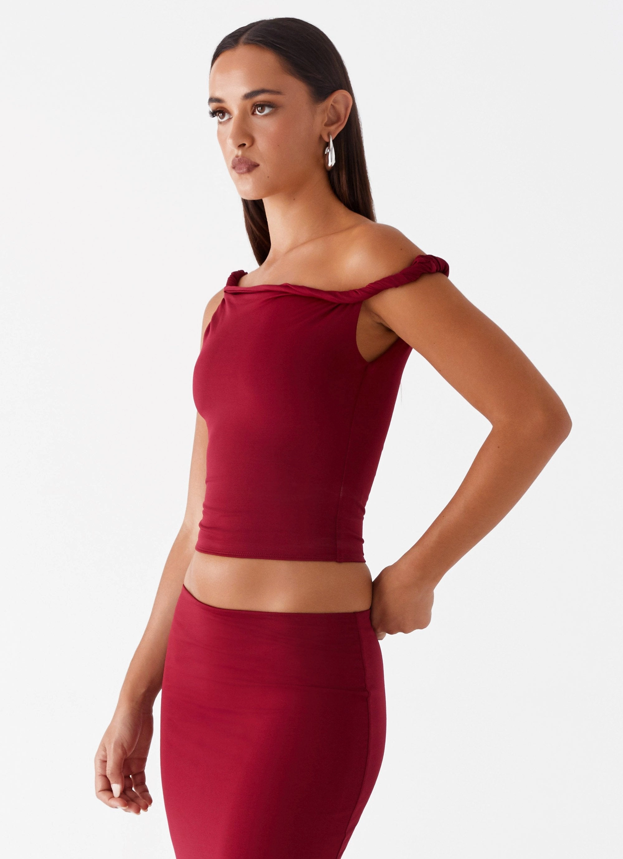 Solace Soul Twist Shoulder Top - Maroon SnagFreeKnit Sleeveless Top