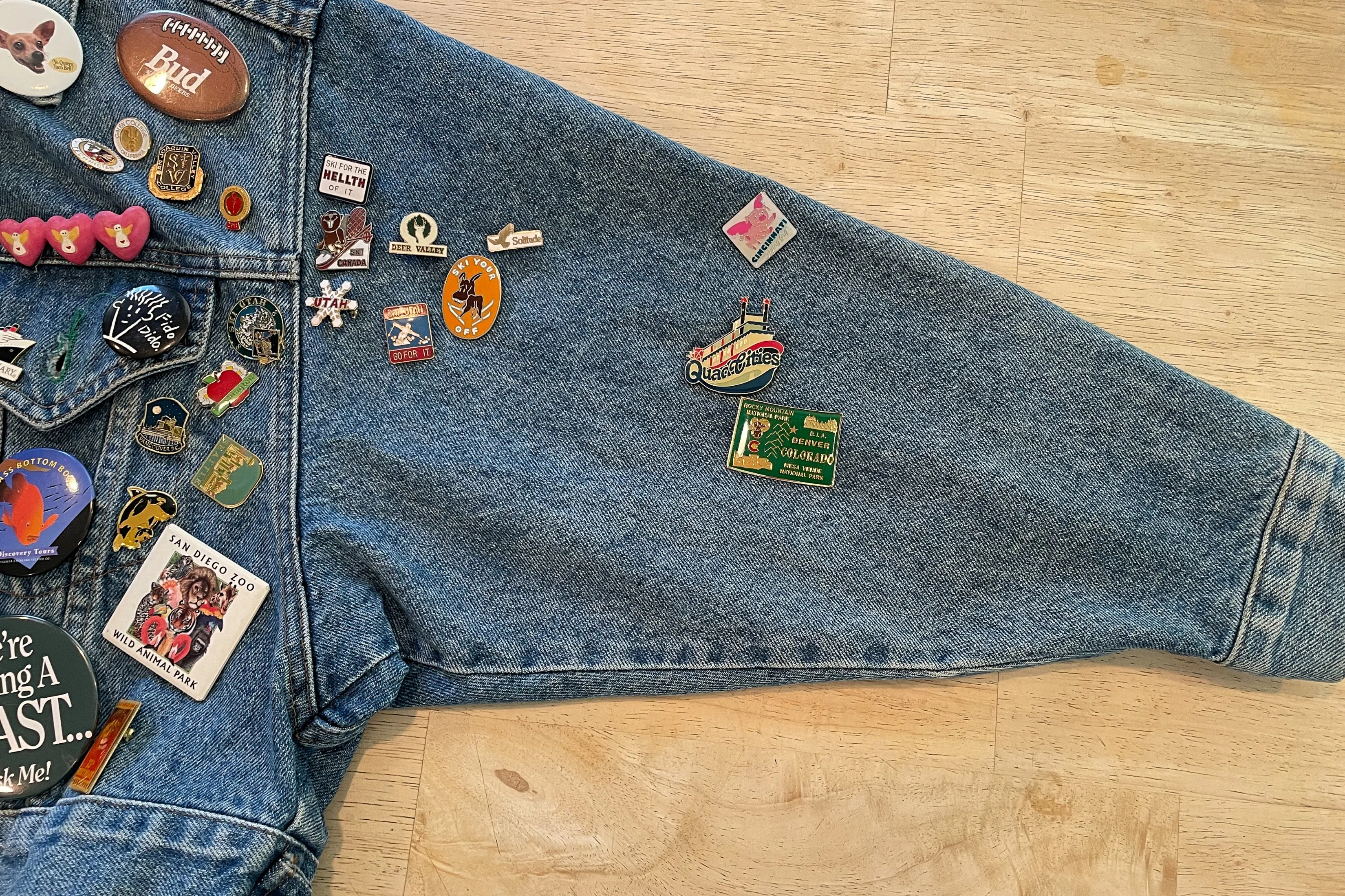 SOLD Vintage Cropped Bongo Denim Jacket, 90s Pins & Buttons, OOAK S