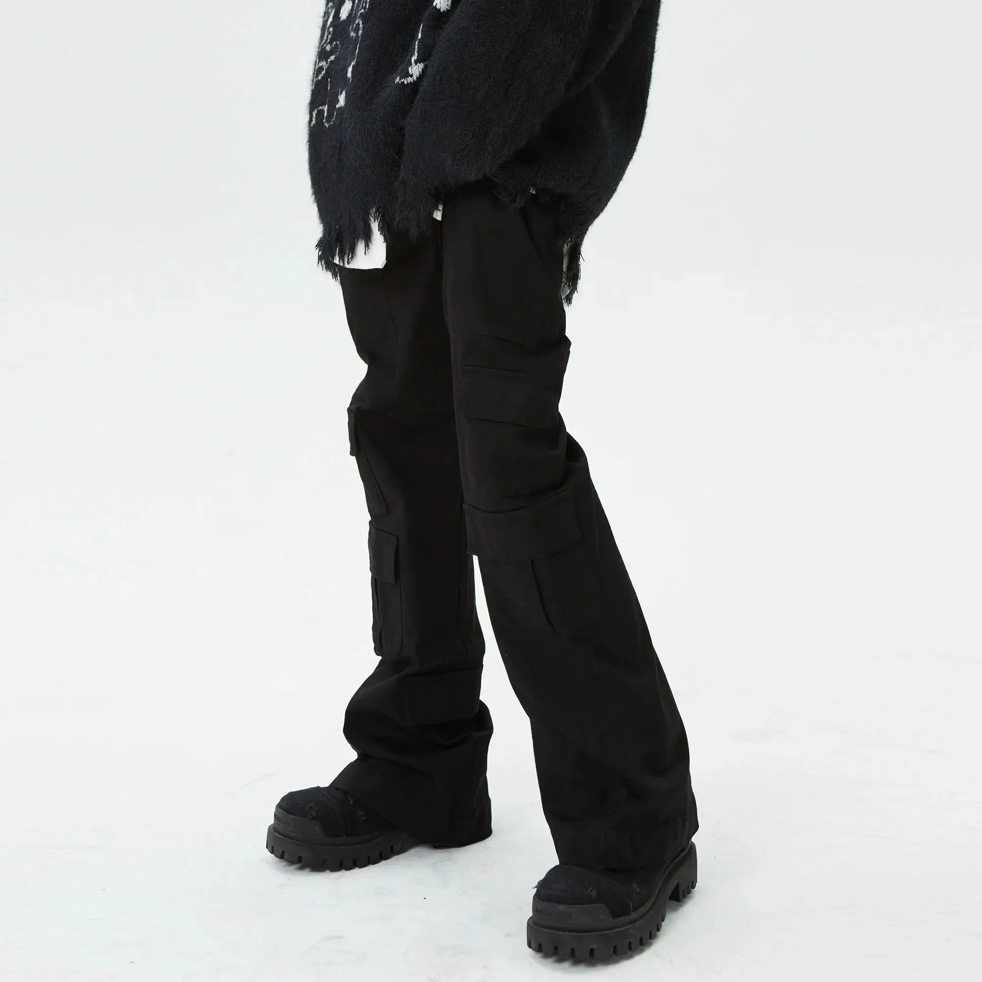 Solid Slim Fit Cargo Pants