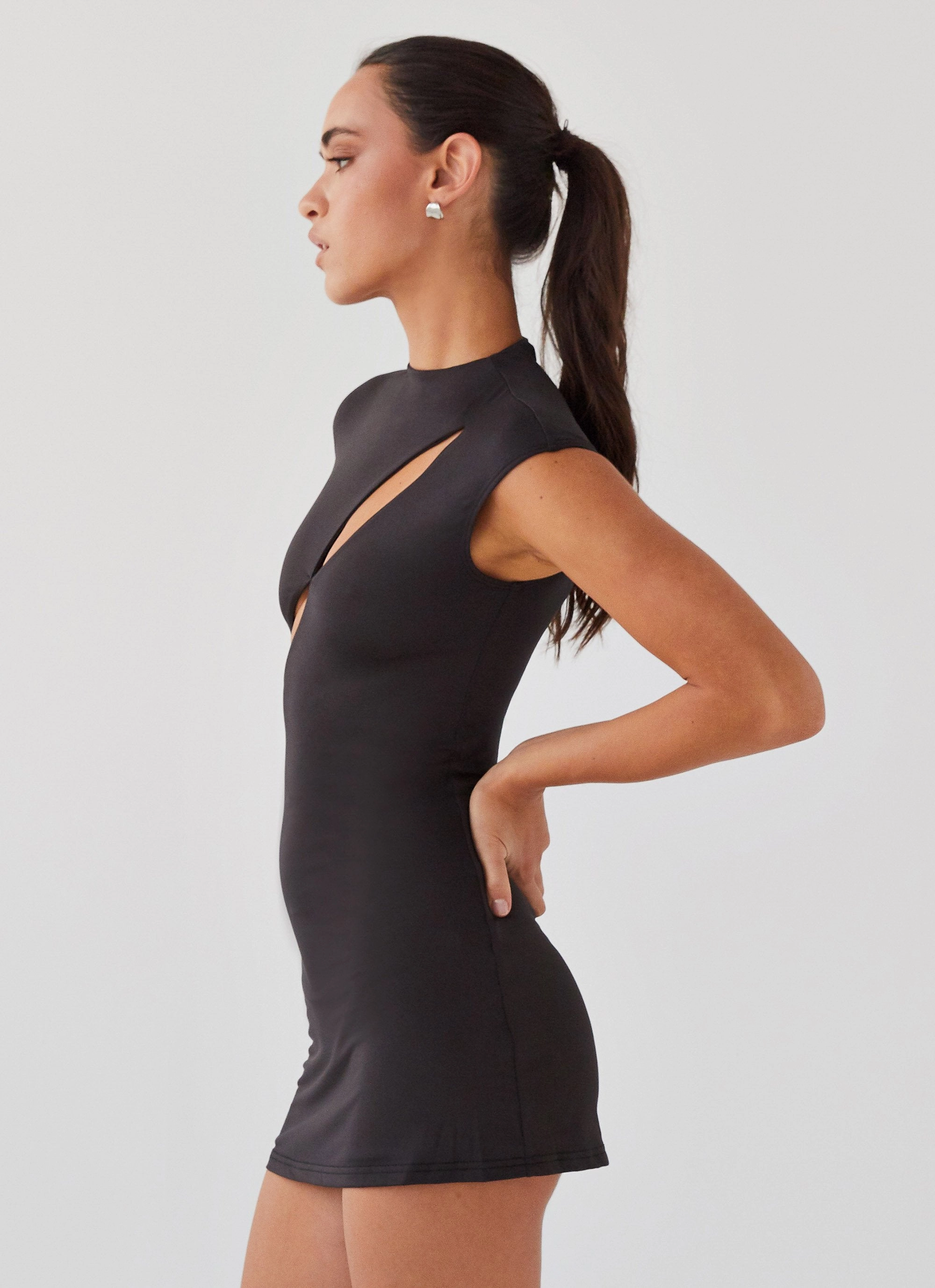 Loose Flow Soft and Chic Special Affair Mini Dress - Black