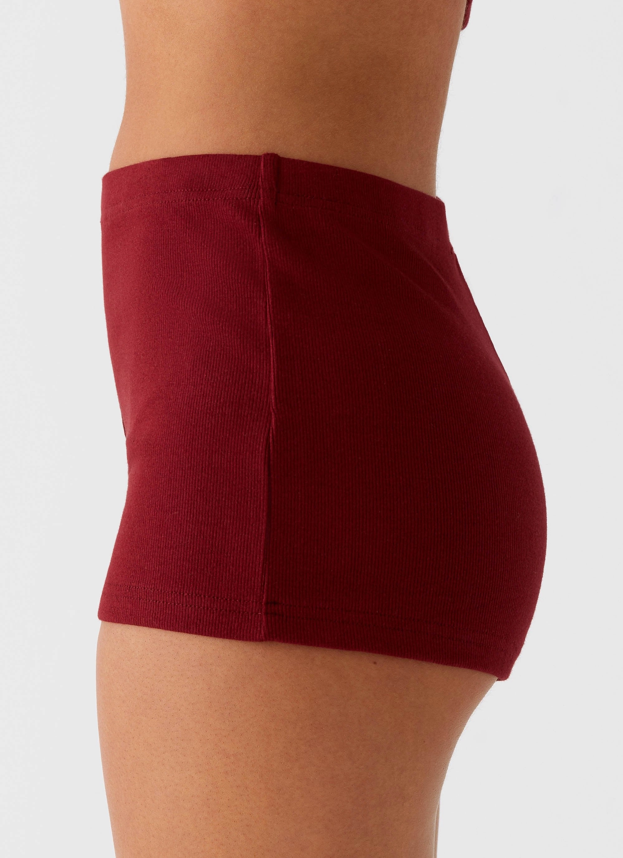 Water Repellent Coating Easy Access Spectate Mini Shorts - Maroon