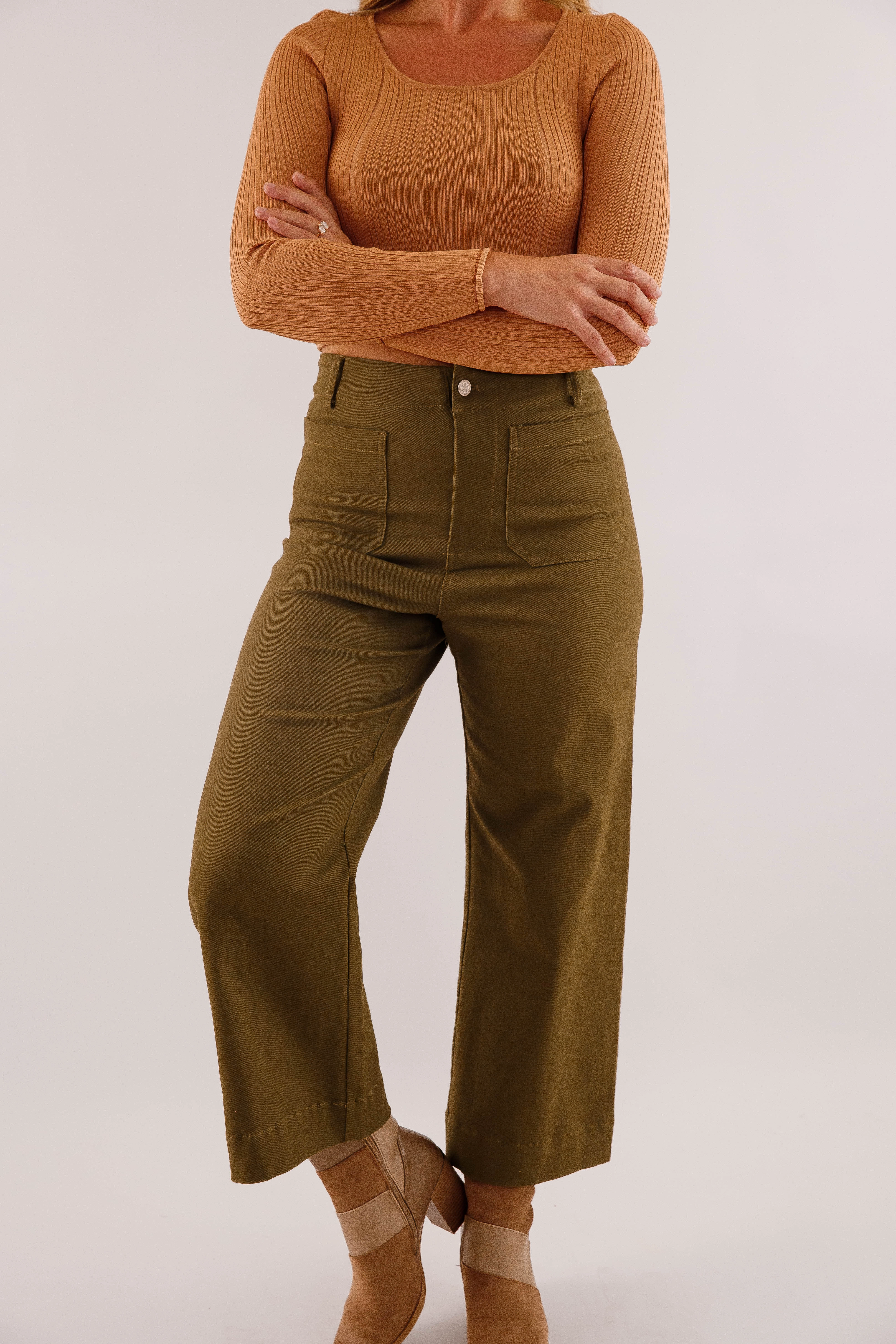 Sleek Look Compression Support Lining Taking A Pause Denim-Olive