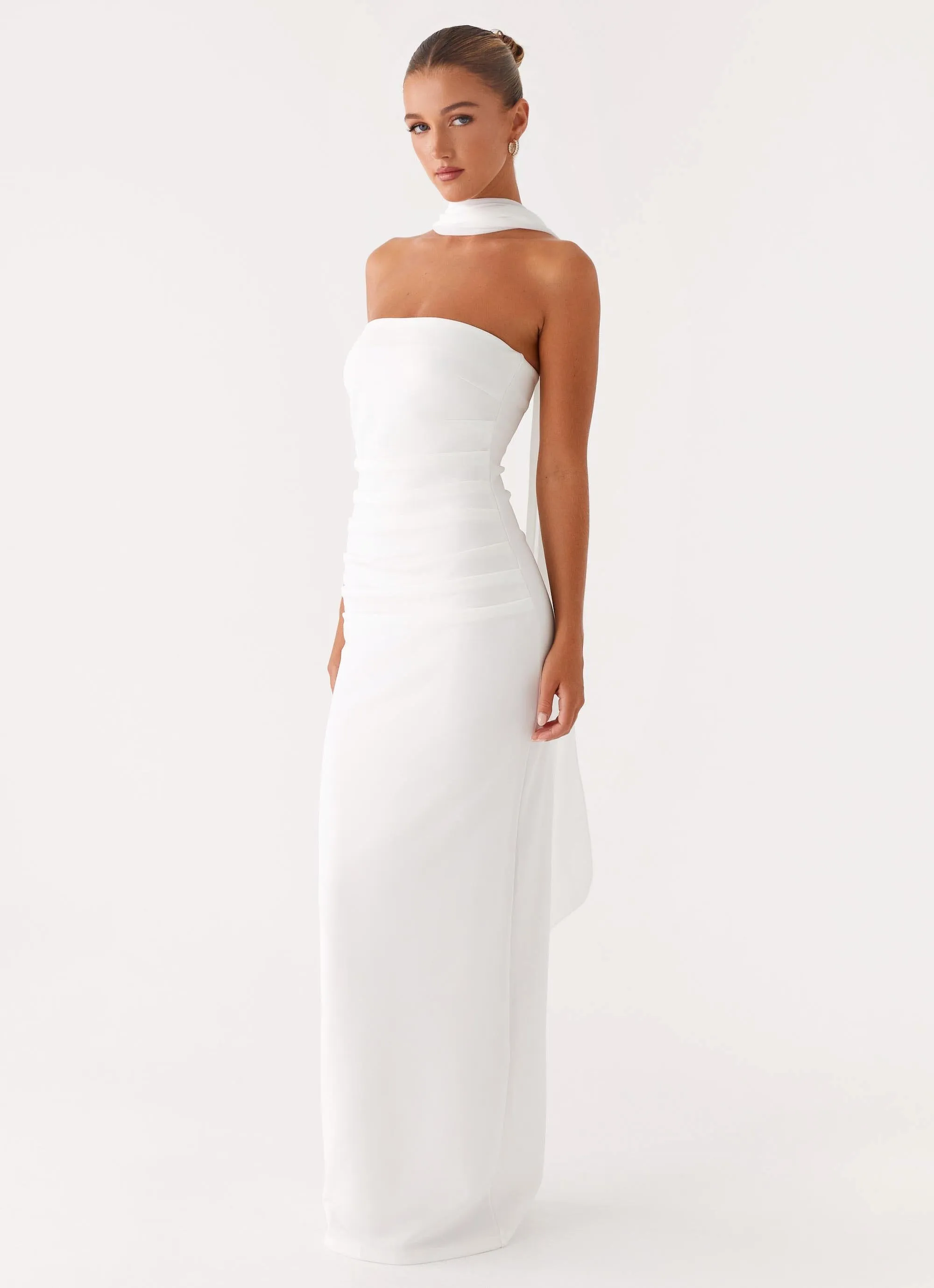 Libra Maxi Dress - White Tailored-fit
