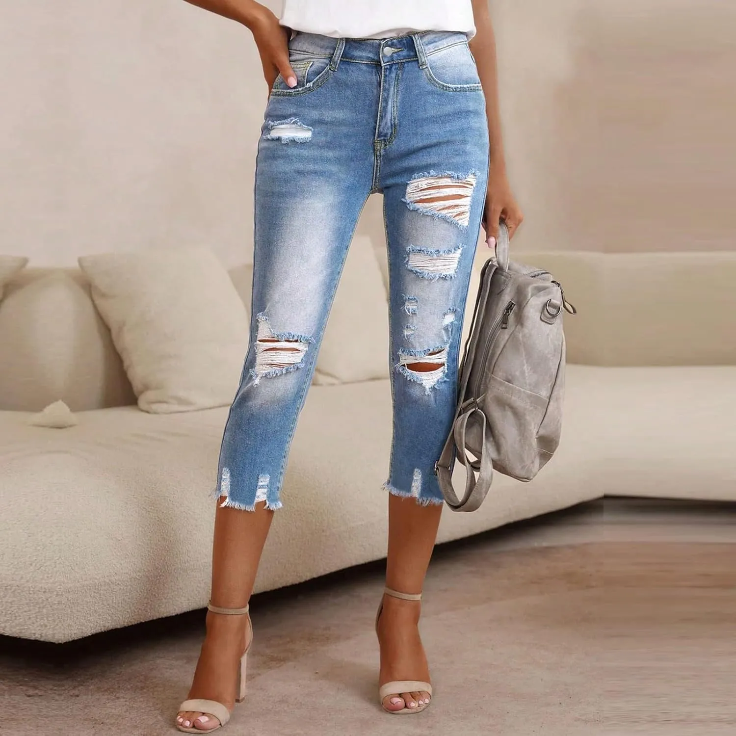 Stretch Jean Capris for Women Ripped Low Rise Jeans Vintage Distressed Jeans Raw Hem Denim Capri Pants with Pocekts