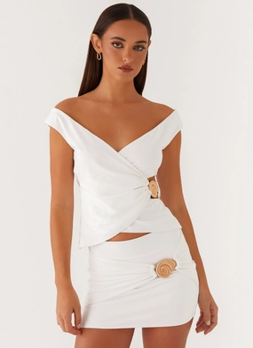 Soft and Light Shoreline Mini Skirt - White