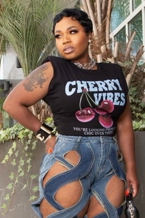 Cherry Vibes Shoulder Padded Shoulder Muscle T-Shirt DoubleLayered