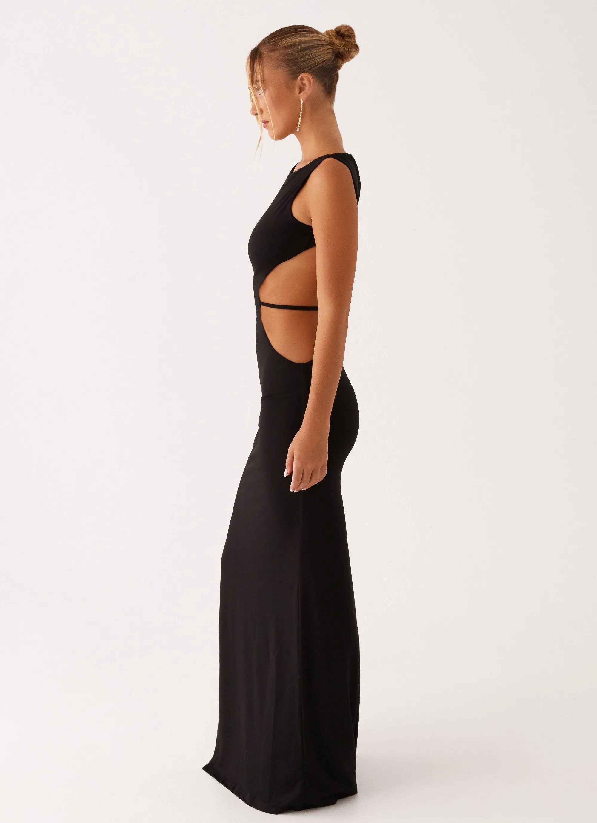 Date Ready Chic Ensemble Sutton Maxi Dress - Black