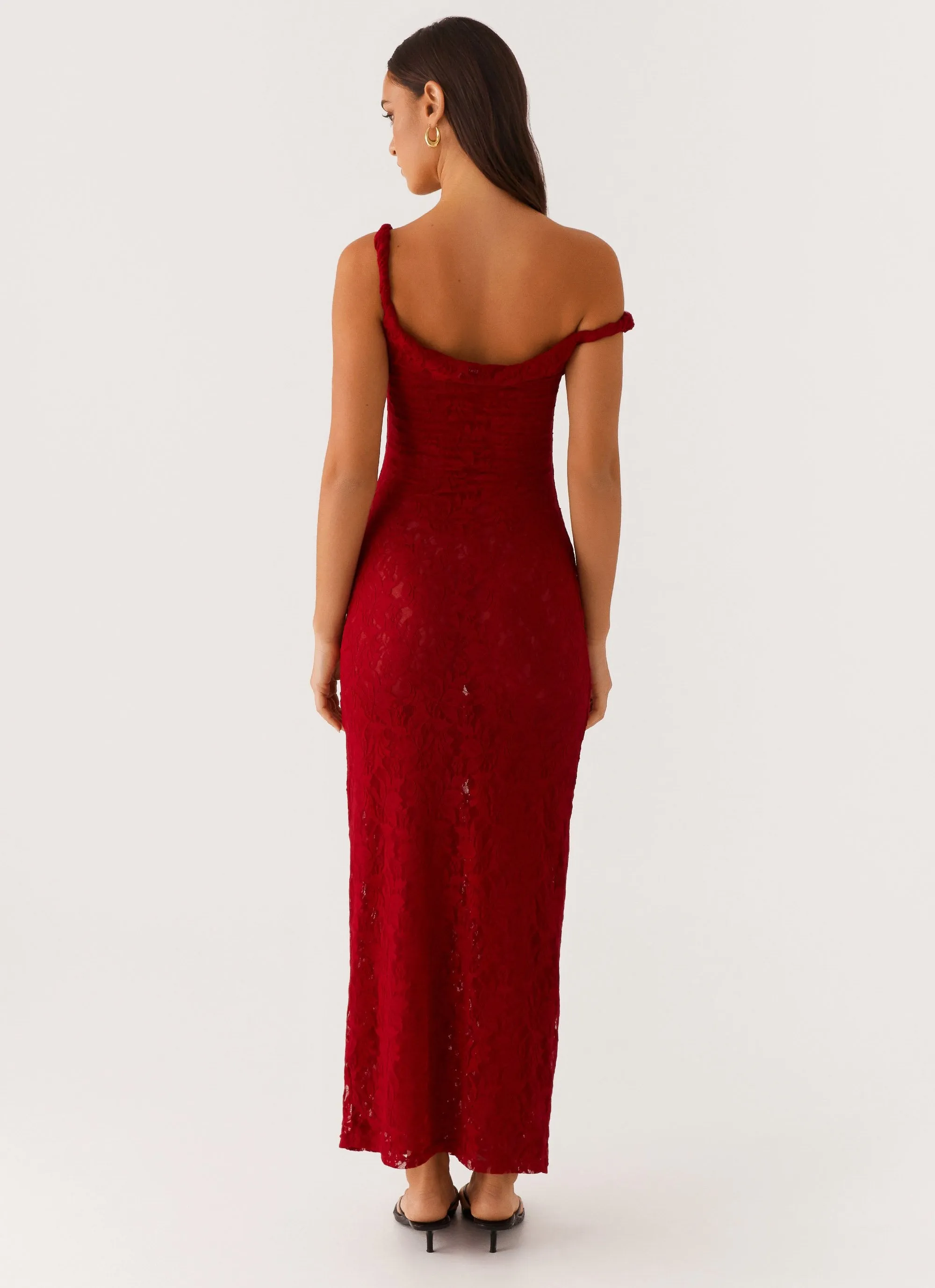 Arabella Twist Shoulder Maxi Dress - Maroon Sleek Form Layered Volume
