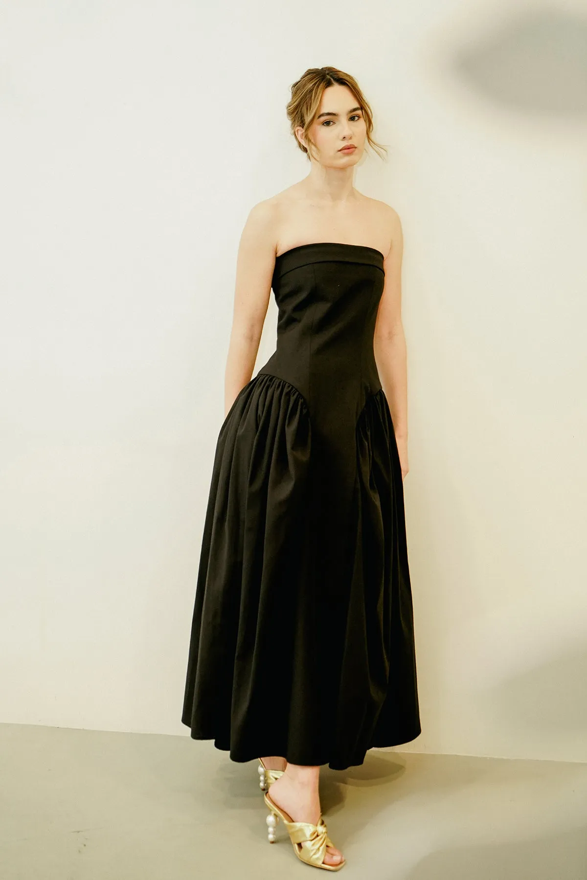 Timeless Look Wear Soft Volume Alma Dress