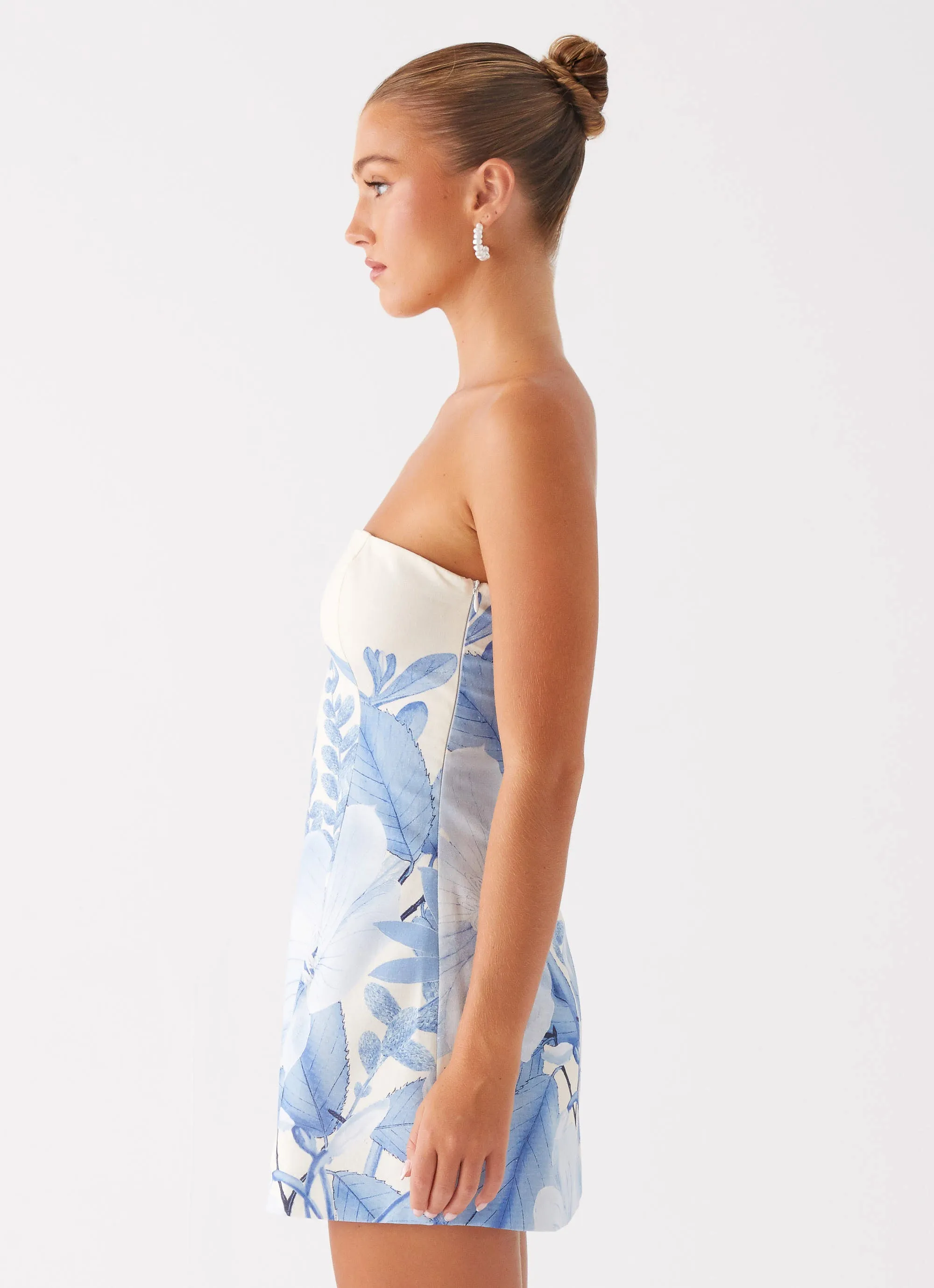 Breathable Wearable Denby Strapless Mini Dress - Blue Floral Print