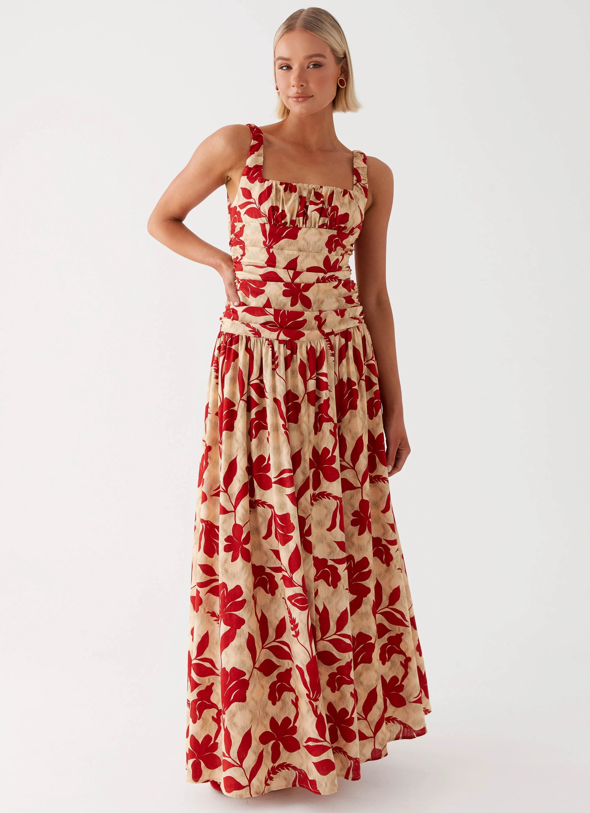Perfect Layer Versatile Design Zinna Linen Maxi Dress - Red