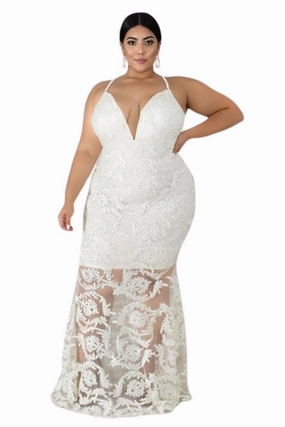 Relaxed Look Contrast Stitch Accent Final Sale Plus Size Gown with Deep V and Mermaid Bottom in Ivory