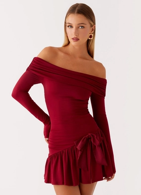 Minimal Cut Relaxed Layer Grazia Mini Dress - Red