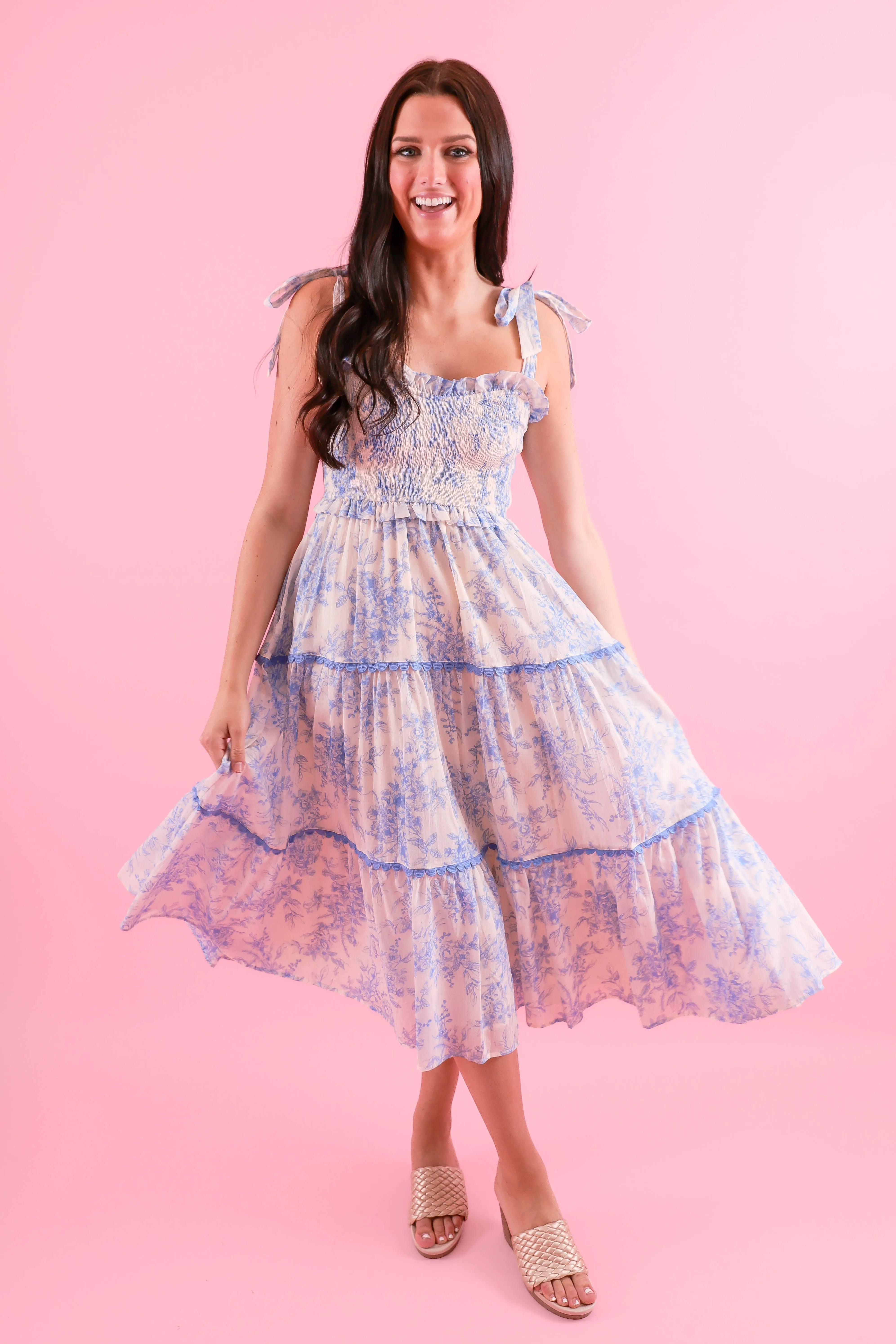 Feminine full-length gown RESTOCK: A Beautiful Feeling Midi Dress-Blue