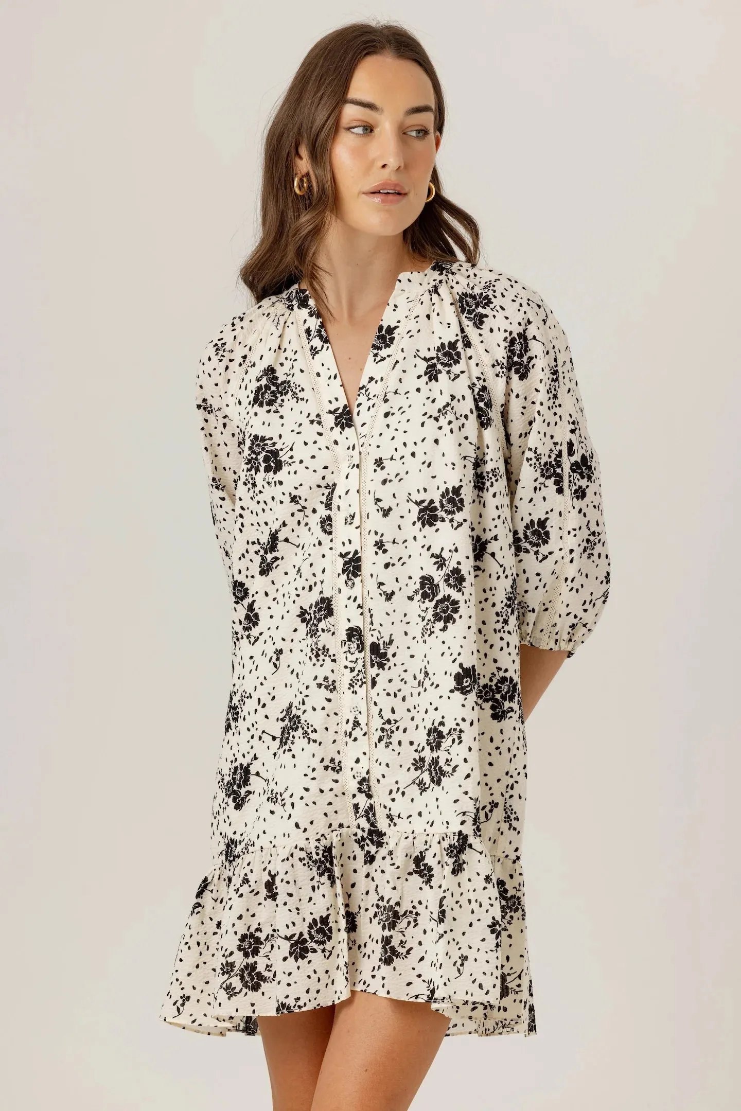 Oversized-Fit Sundays Petal Telsie Dress