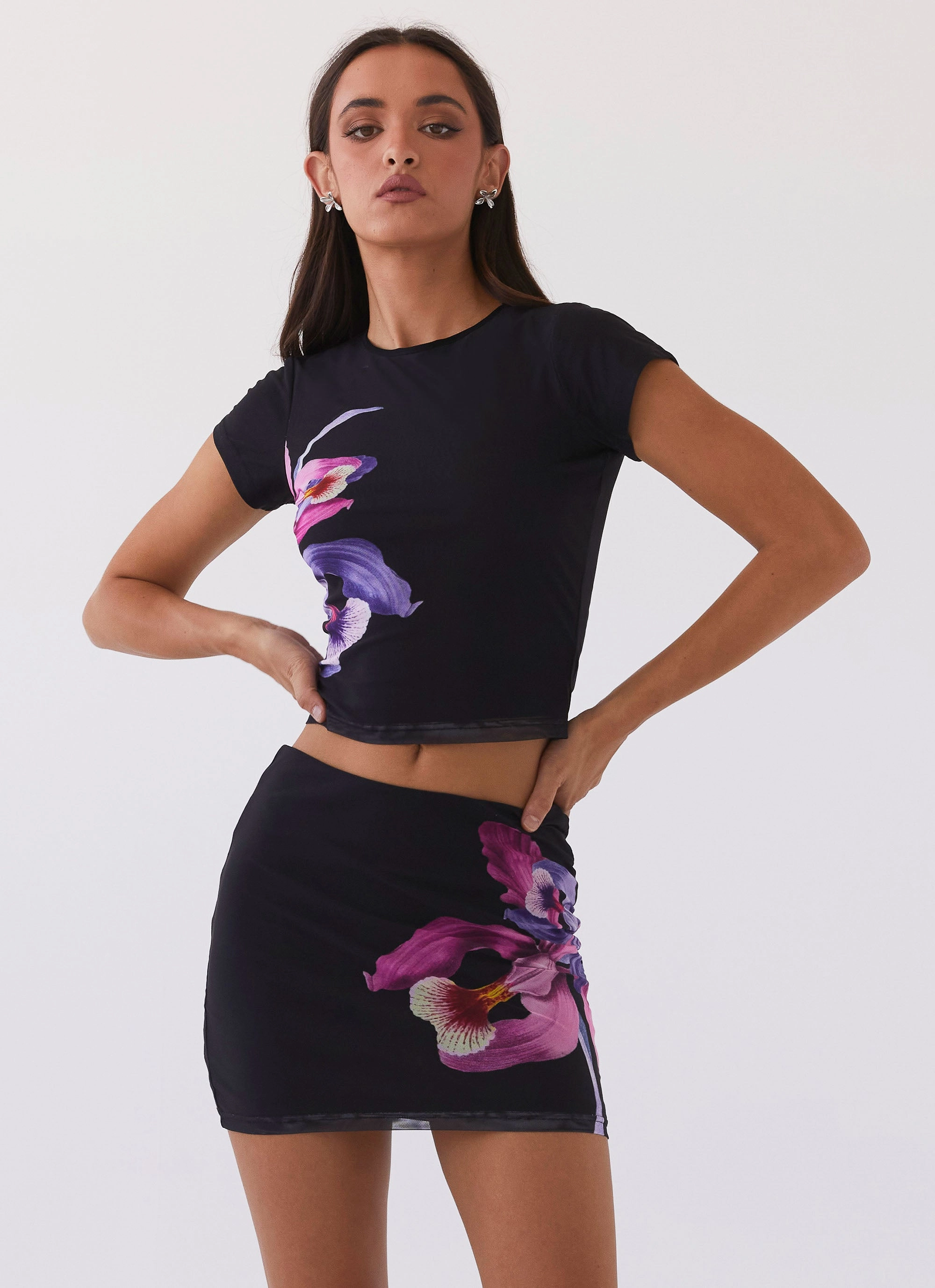 Sunset Bliss Mesh Tee - Cosmo Floral Anti Pill Fabric Tech