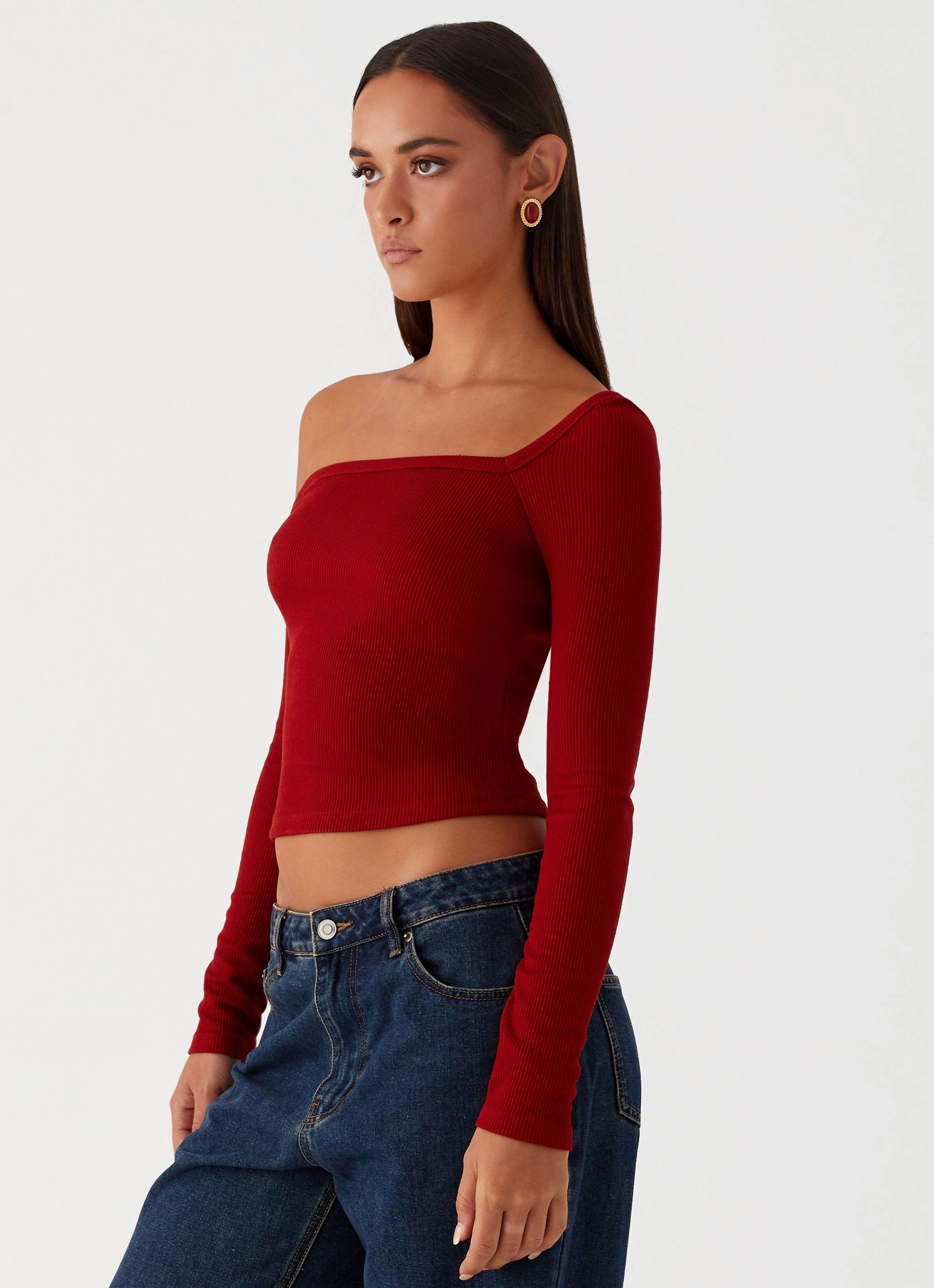 Ventilated Side Panels Talia Asymmetric Long Sleeve Top - Red