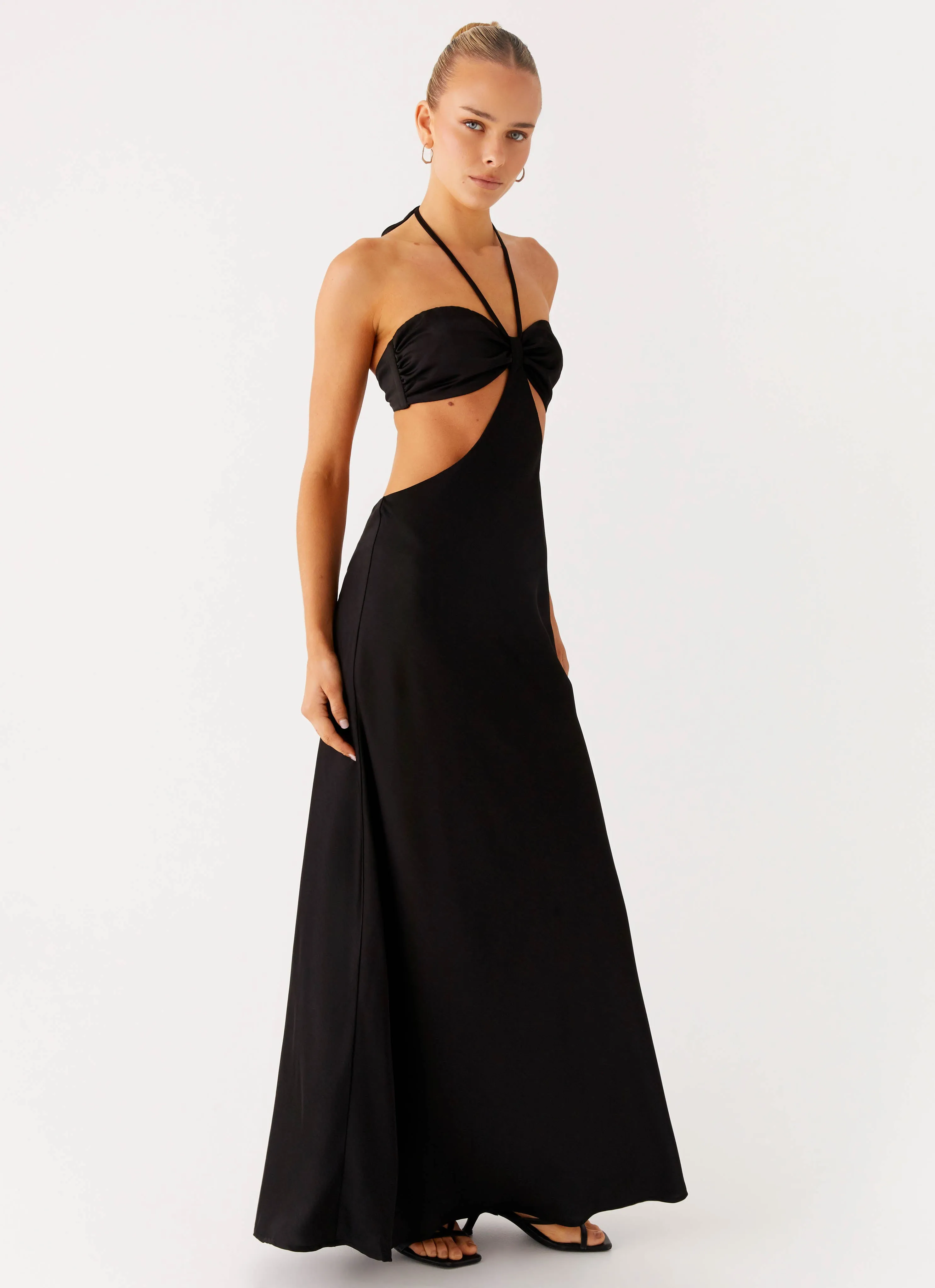 Sweetheart Cut Out Maxi Dress - Black Wrap Glow Cozy Texture