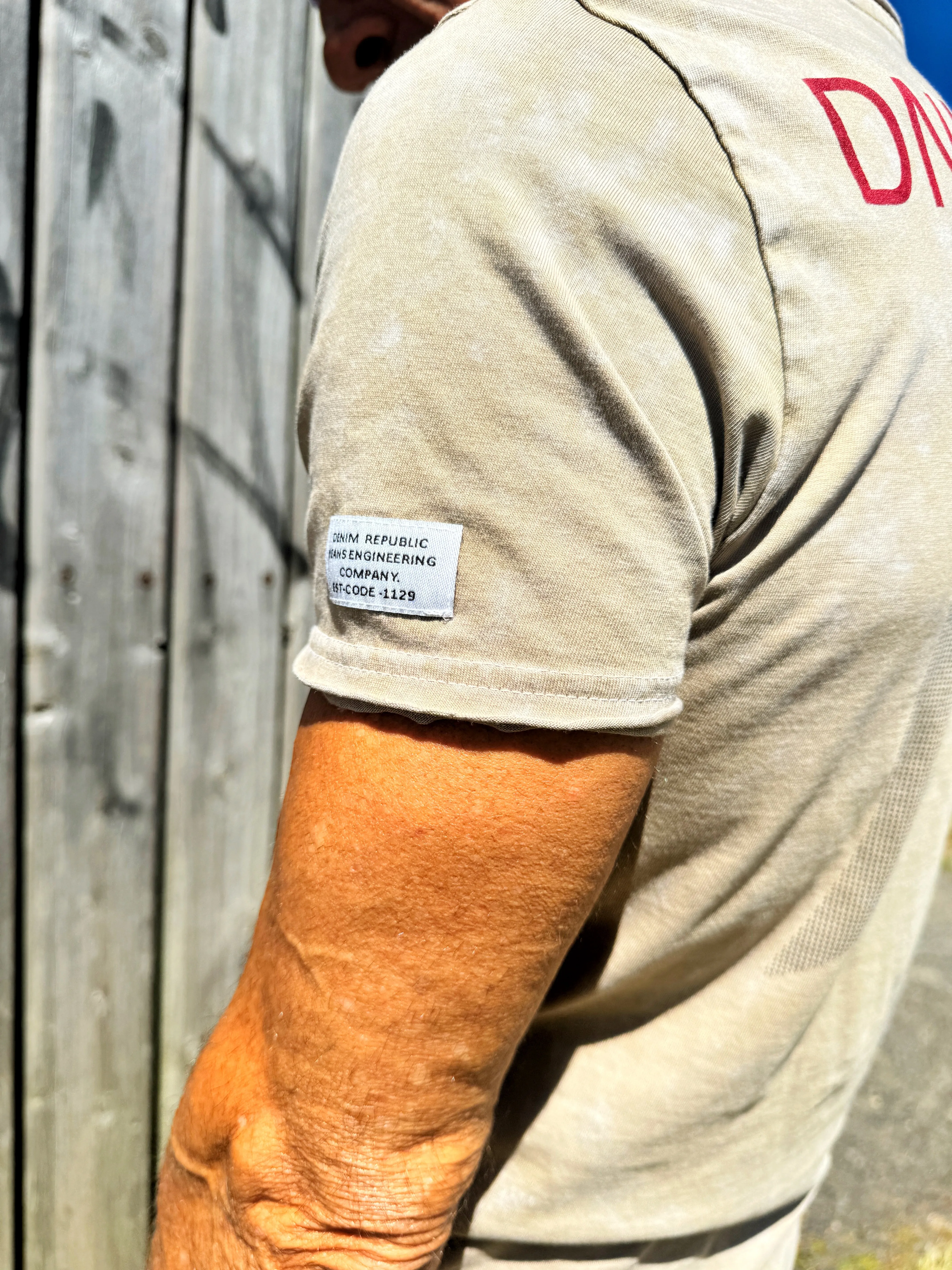 T-Shirts Men's #TRUE - TAUPE