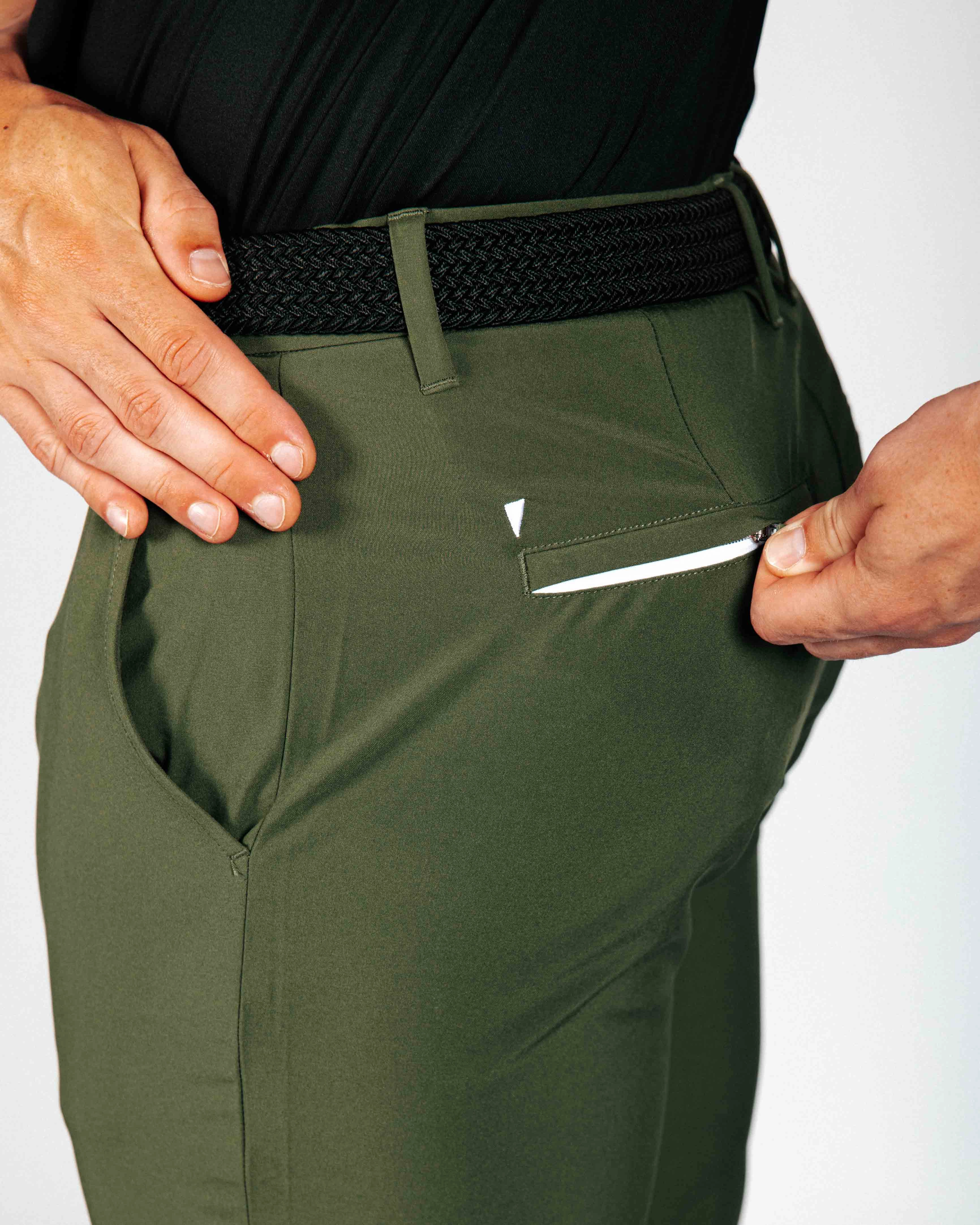 Men's Olive Golf Jogger Chic casual