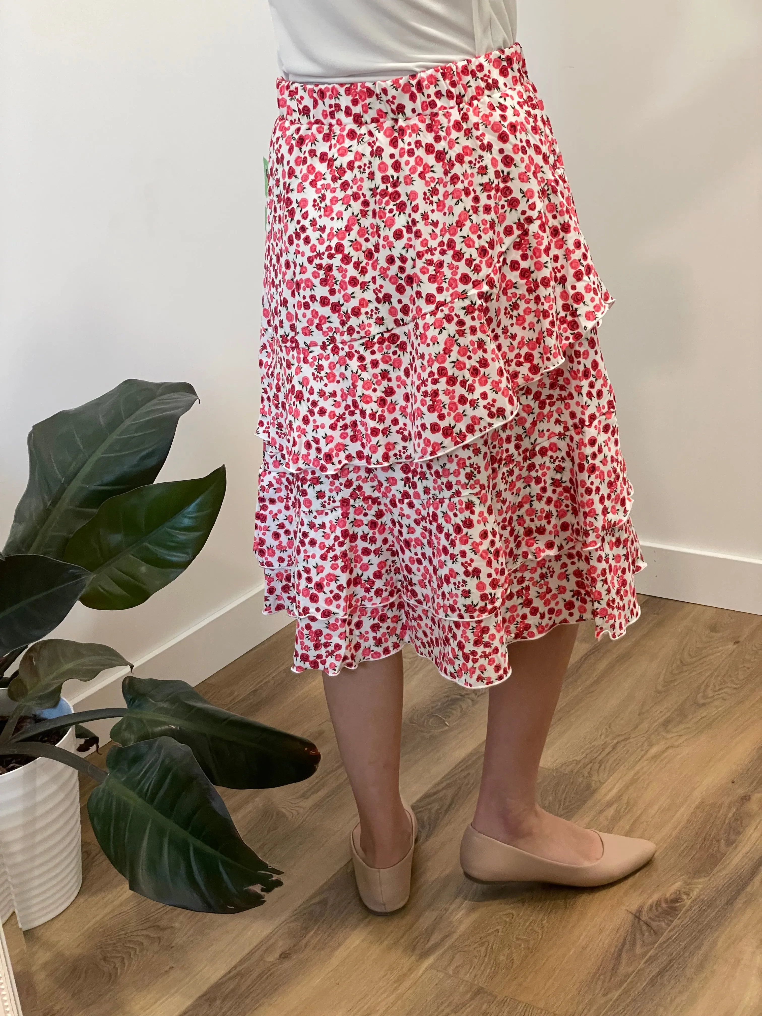 Taite Ruffle Tiered Skirt in Floral Red Pink