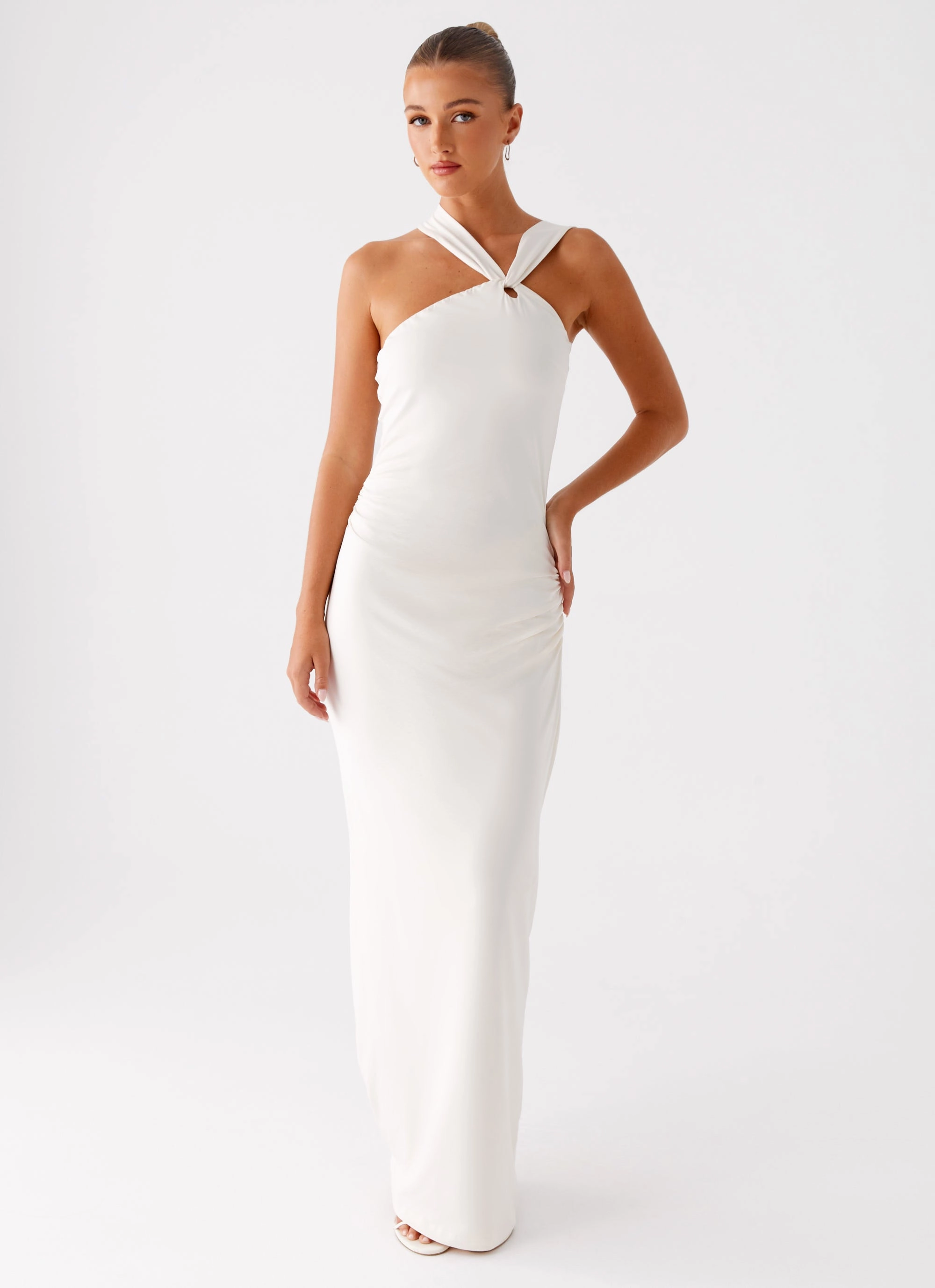 Fall Silhouette City Layer Tamira Maxi Dress - Ivory